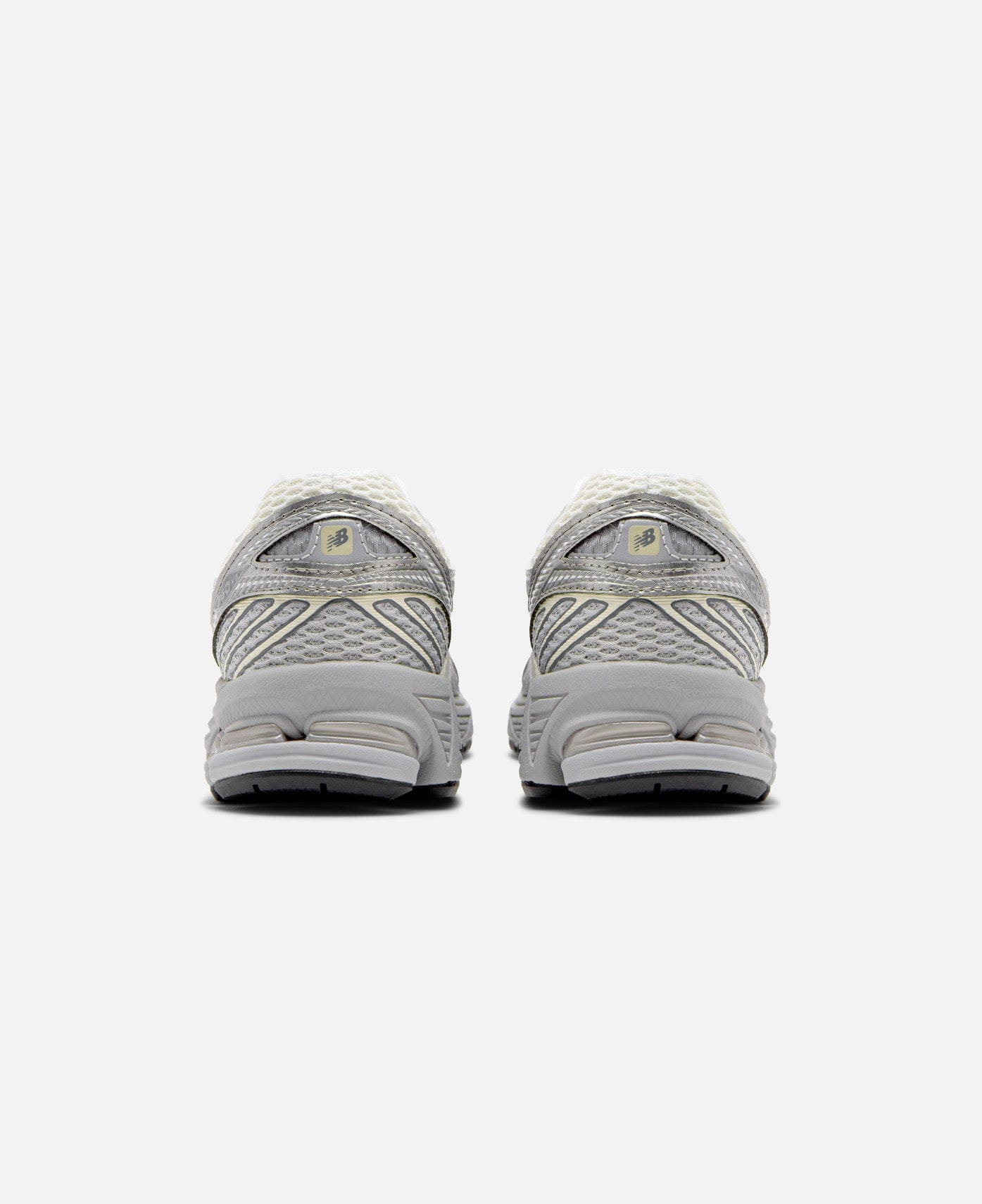 New Balance 860v2 (Silver)