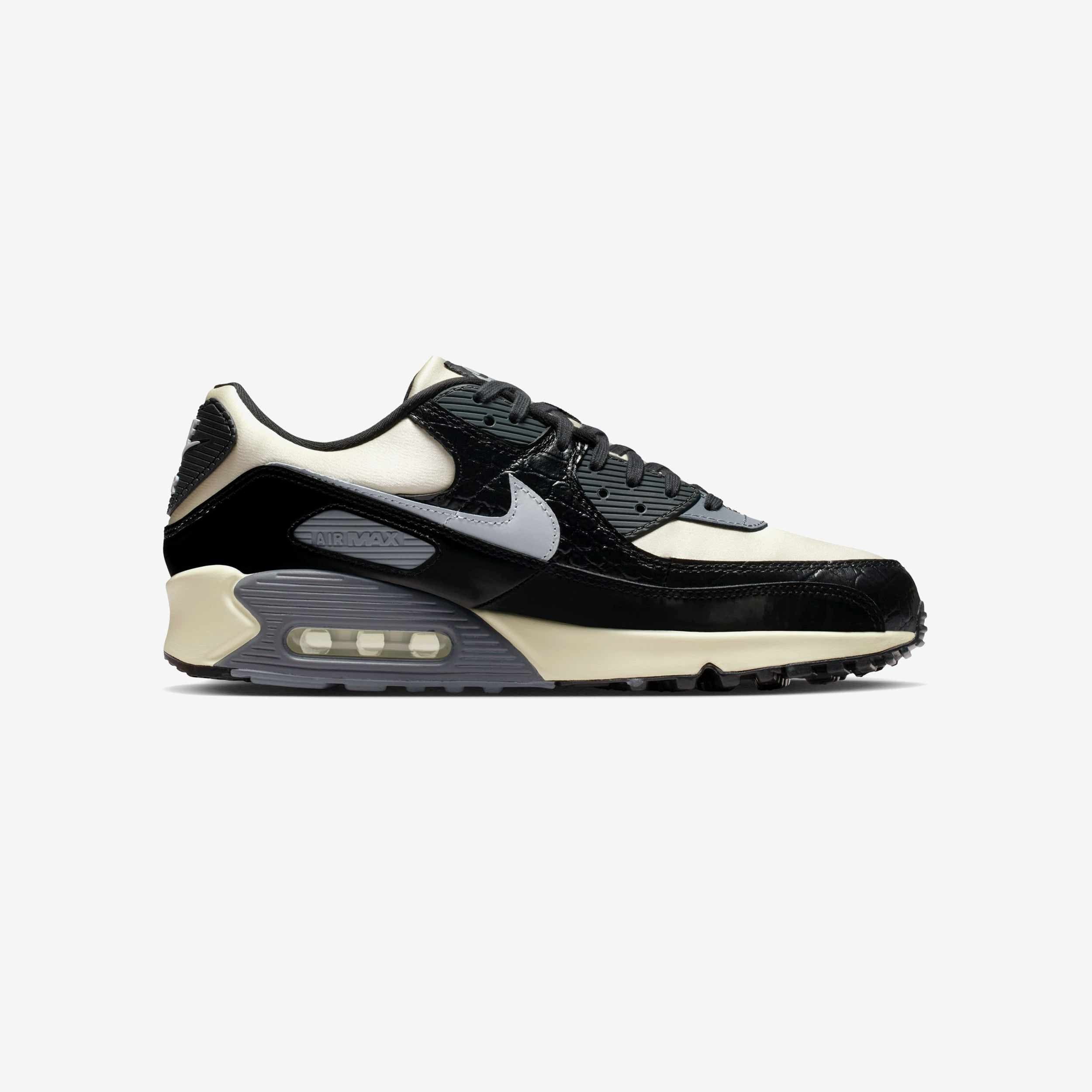 Nike Air Max 90 QS