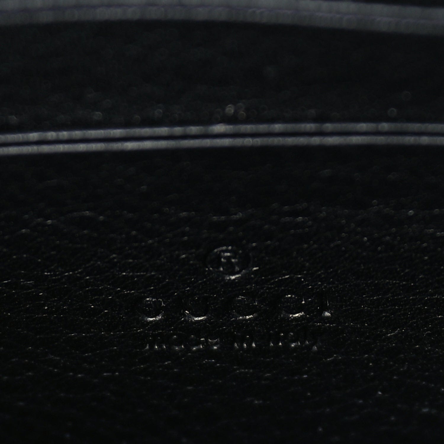 Gucci Roxy Calfskin Medium Blondie Chain Wallet Black