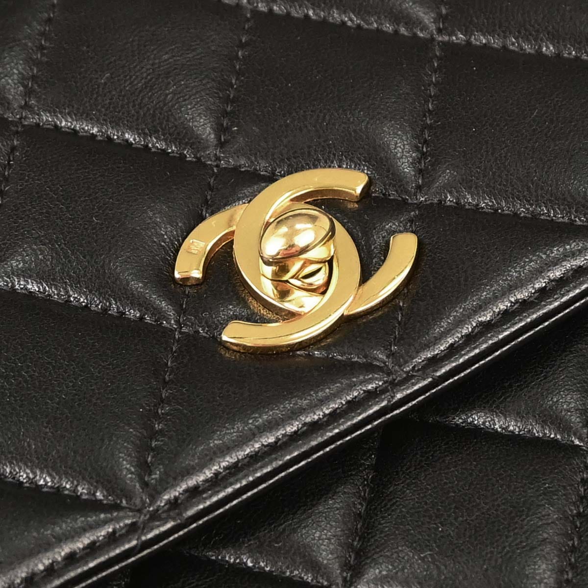 Chanel 1996 - 1997 Black Lambskin Straight Flap Handbag