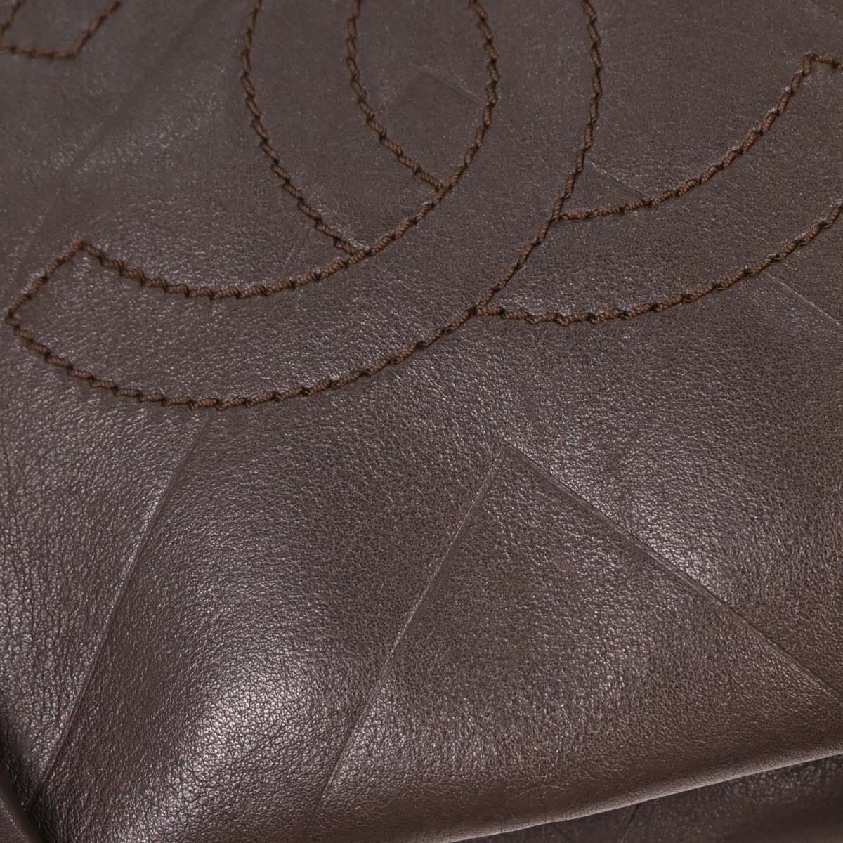 Chanel 2005 - 2006 Brown Lambskin Chevron Handbag