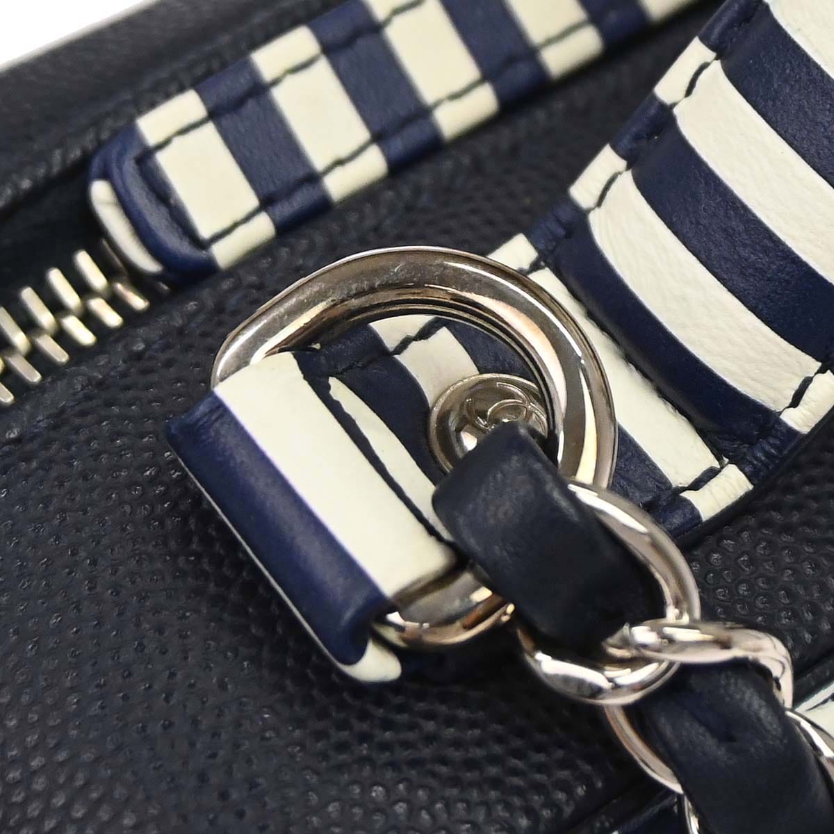 Chanel 2019 Navy Caviar Skin CC Filigree 2way Shoulder Vanity Handbag
