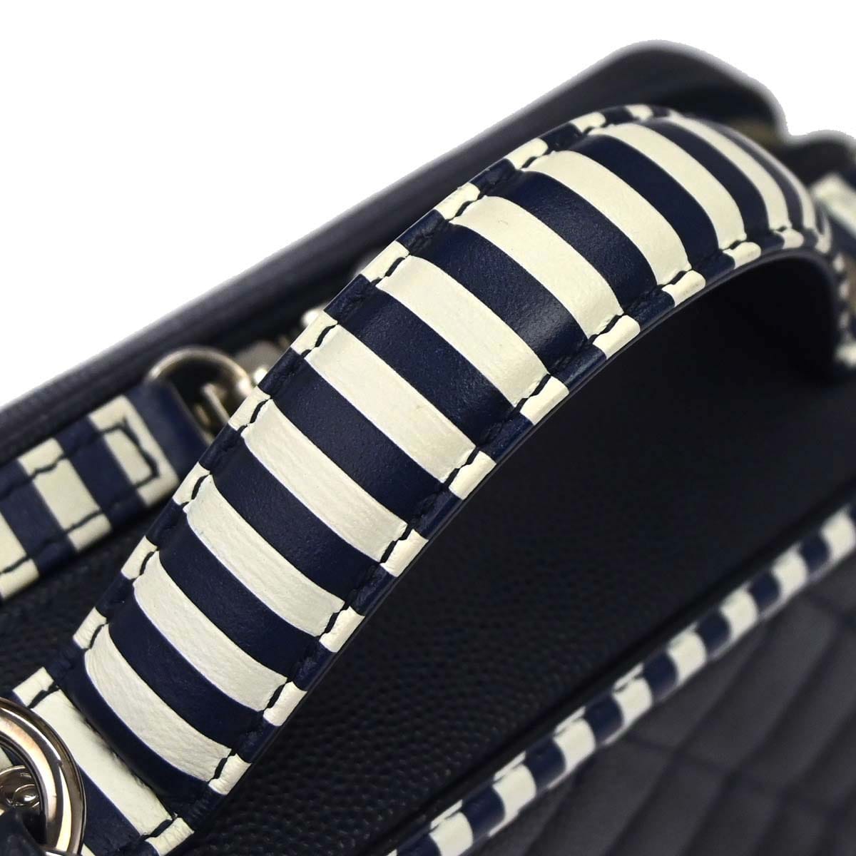 Chanel 2019 Navy Caviar Skin CC Filigree 2way Shoulder Vanity Handbag