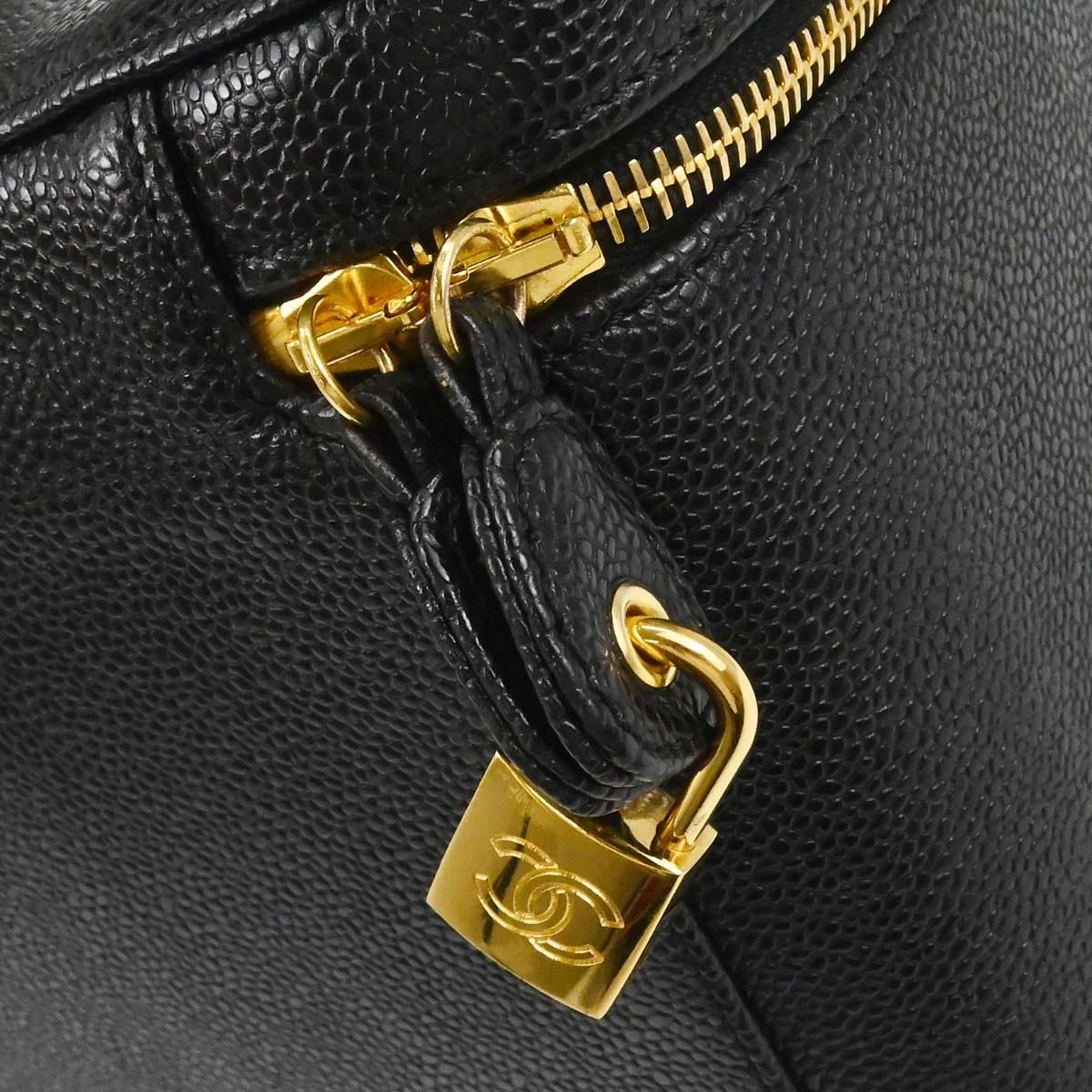 Chanel 1997 - 1999 Black Caviar Skin Vanity 2way Shoulder Handbag