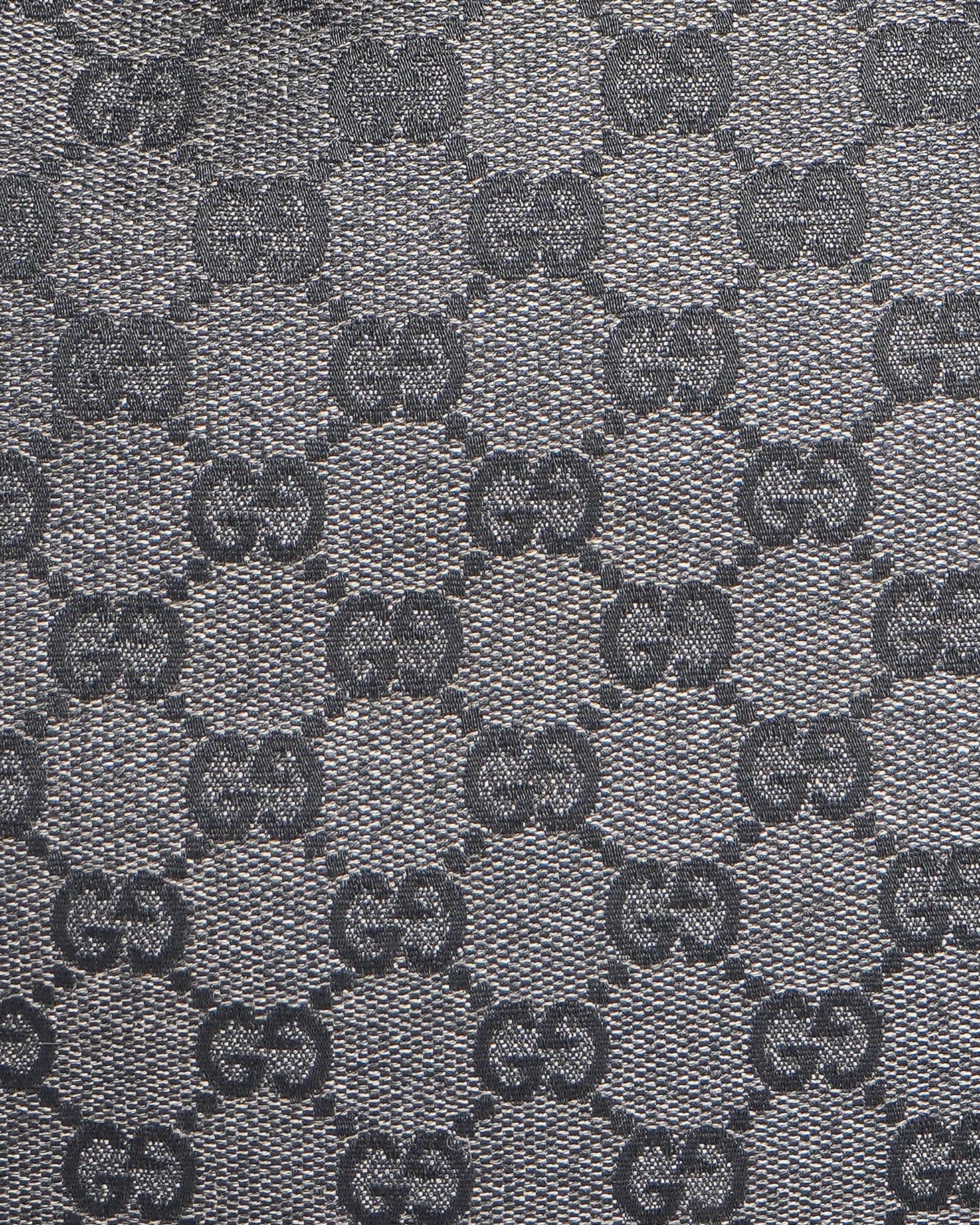 Gucci pelham gg canvas shoulder bag