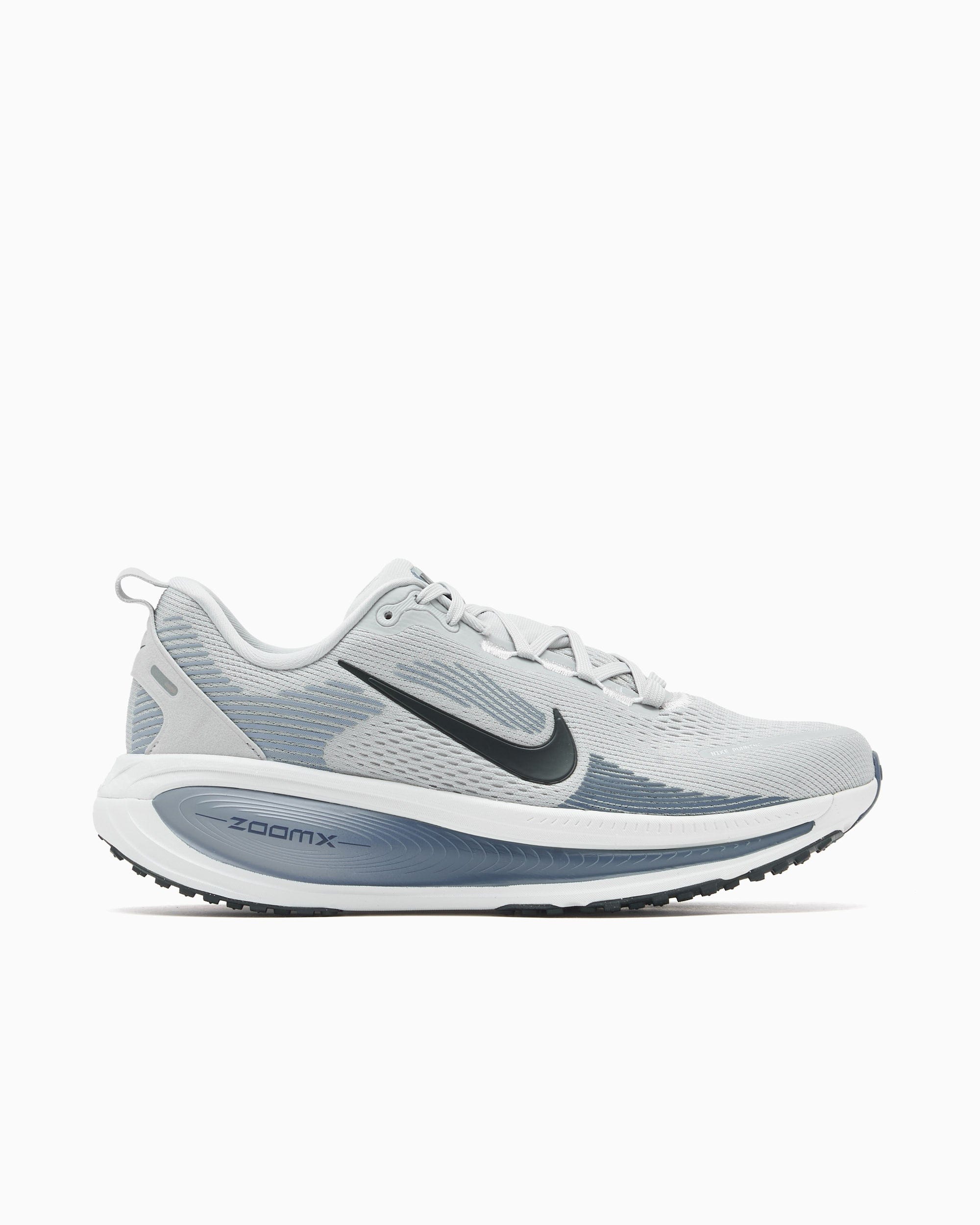 Nike Vomero 18