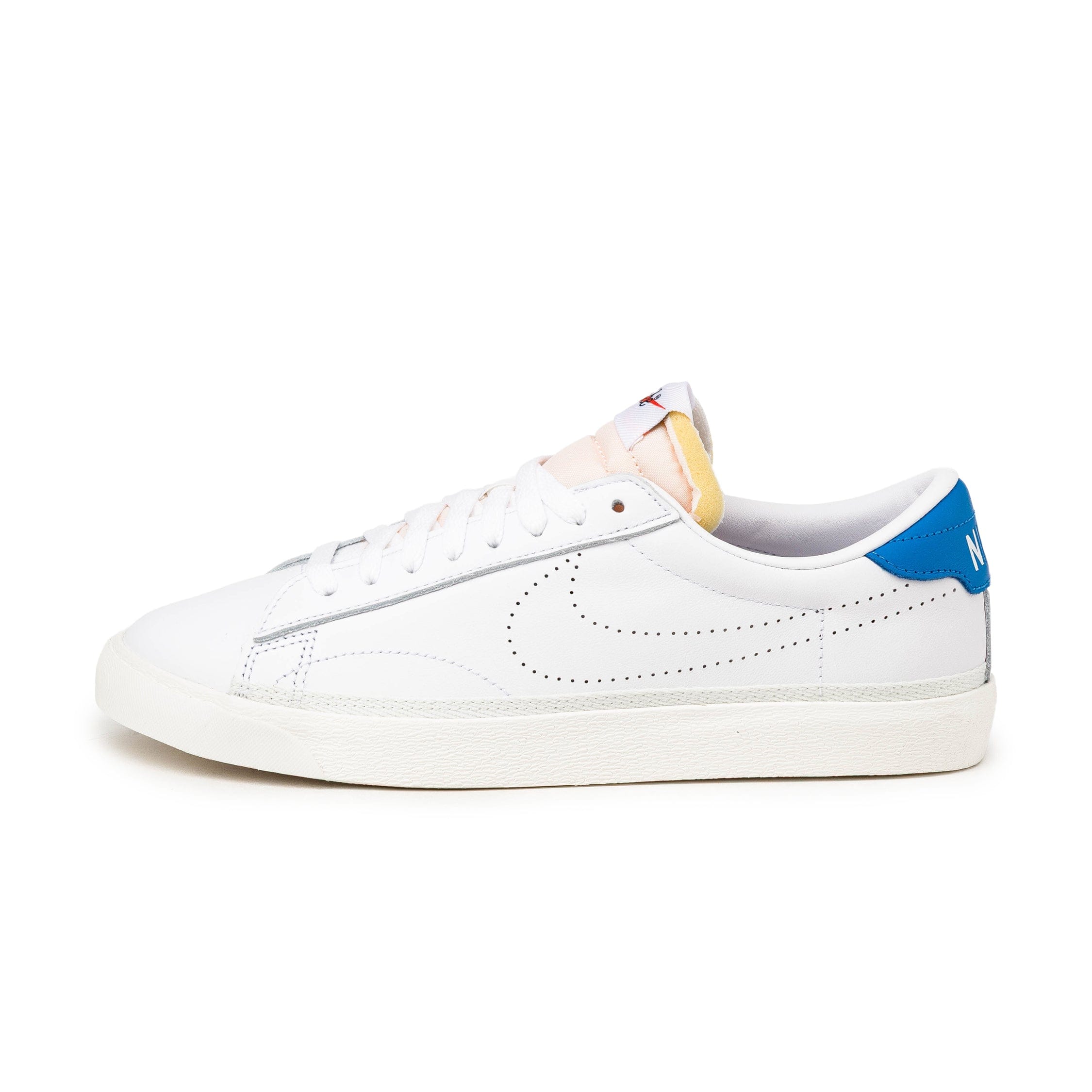 Nike Tennis Classic AC