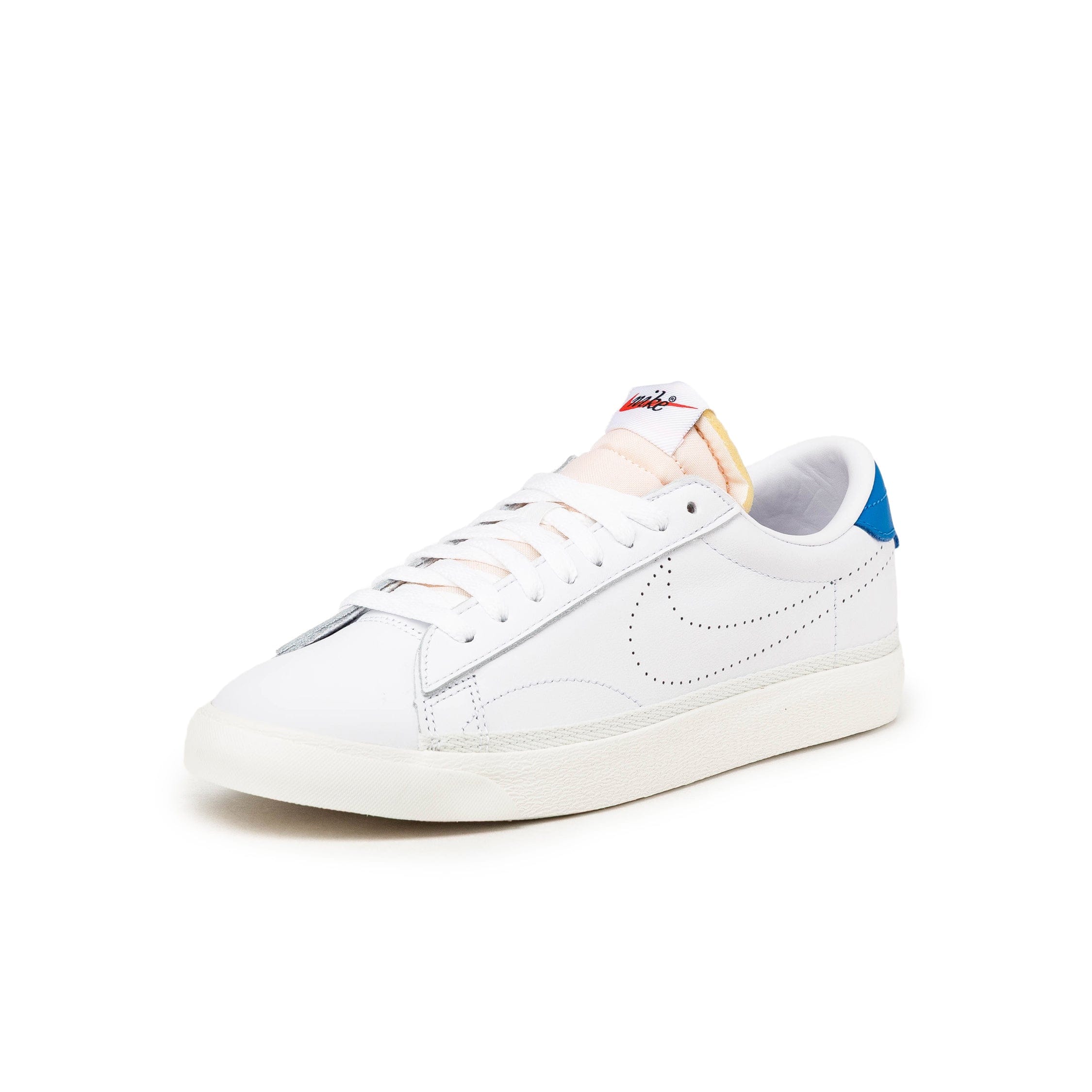 Nike Tennis Classic AC