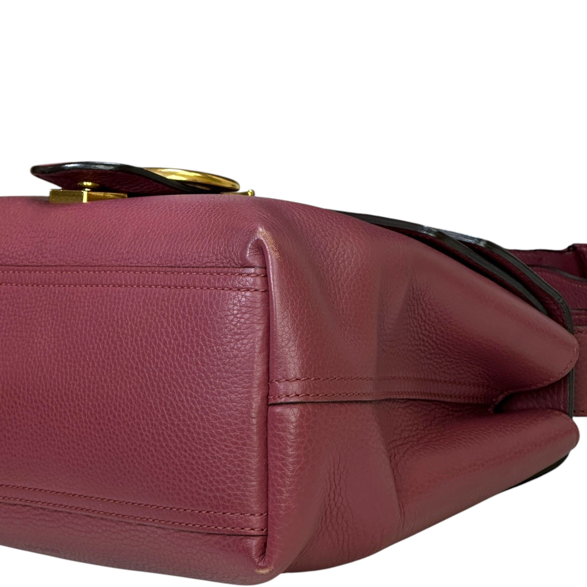 Gucci GG Marmont Shoulder Bag Pink Pebbled Leather