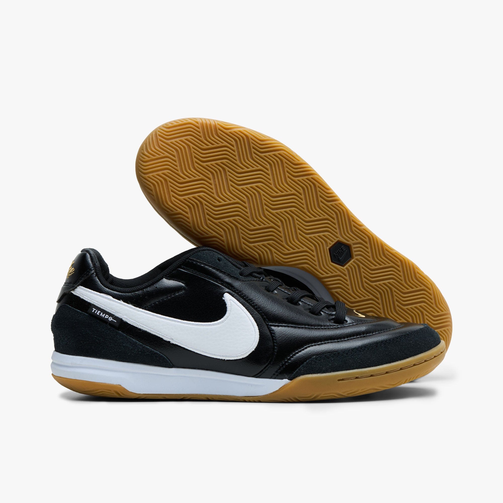 Nike Tiempo Streetgato Black / White