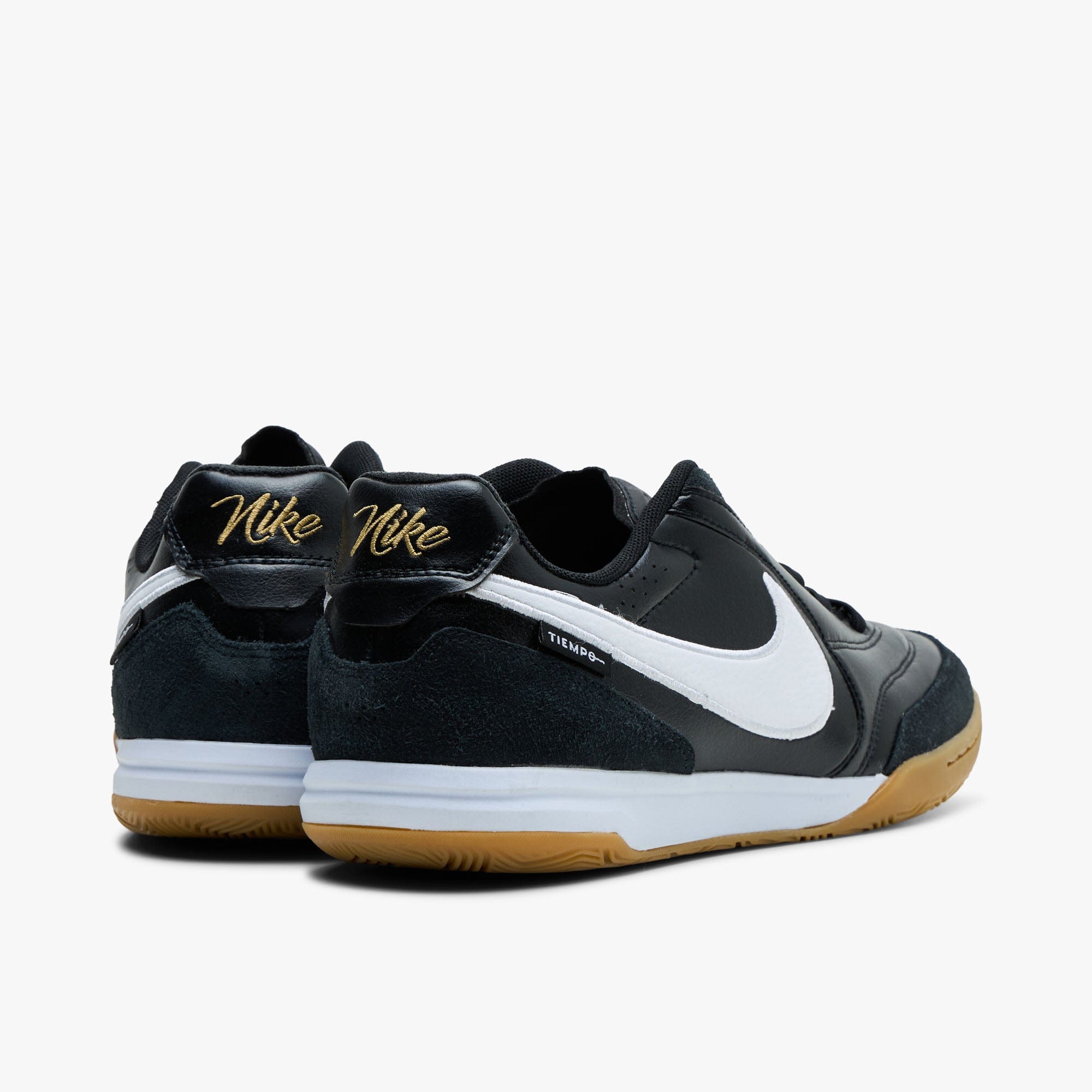 Nike Tiempo Streetgato Black / White