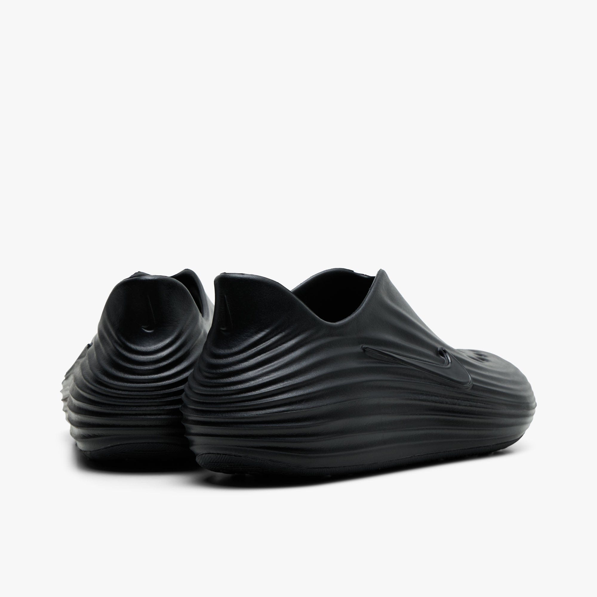 Nike ReactX Rejuven8 Black / Black