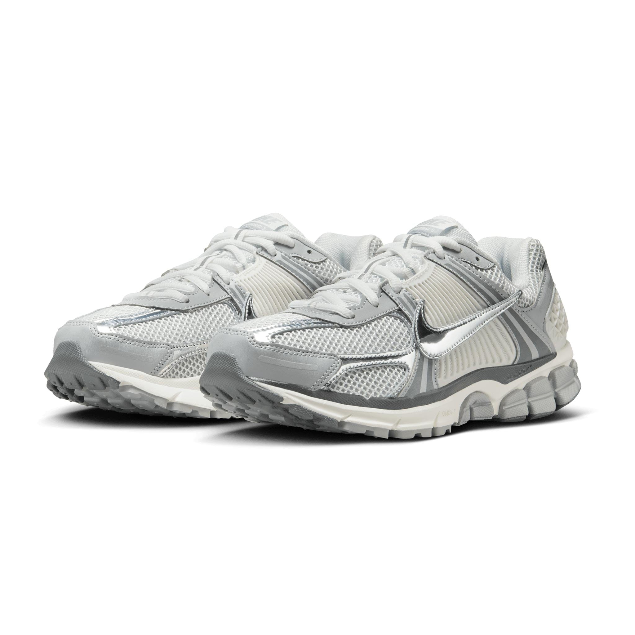 Nike Zoom Vomero 5 METALLIC SILVER IM2219 - 121