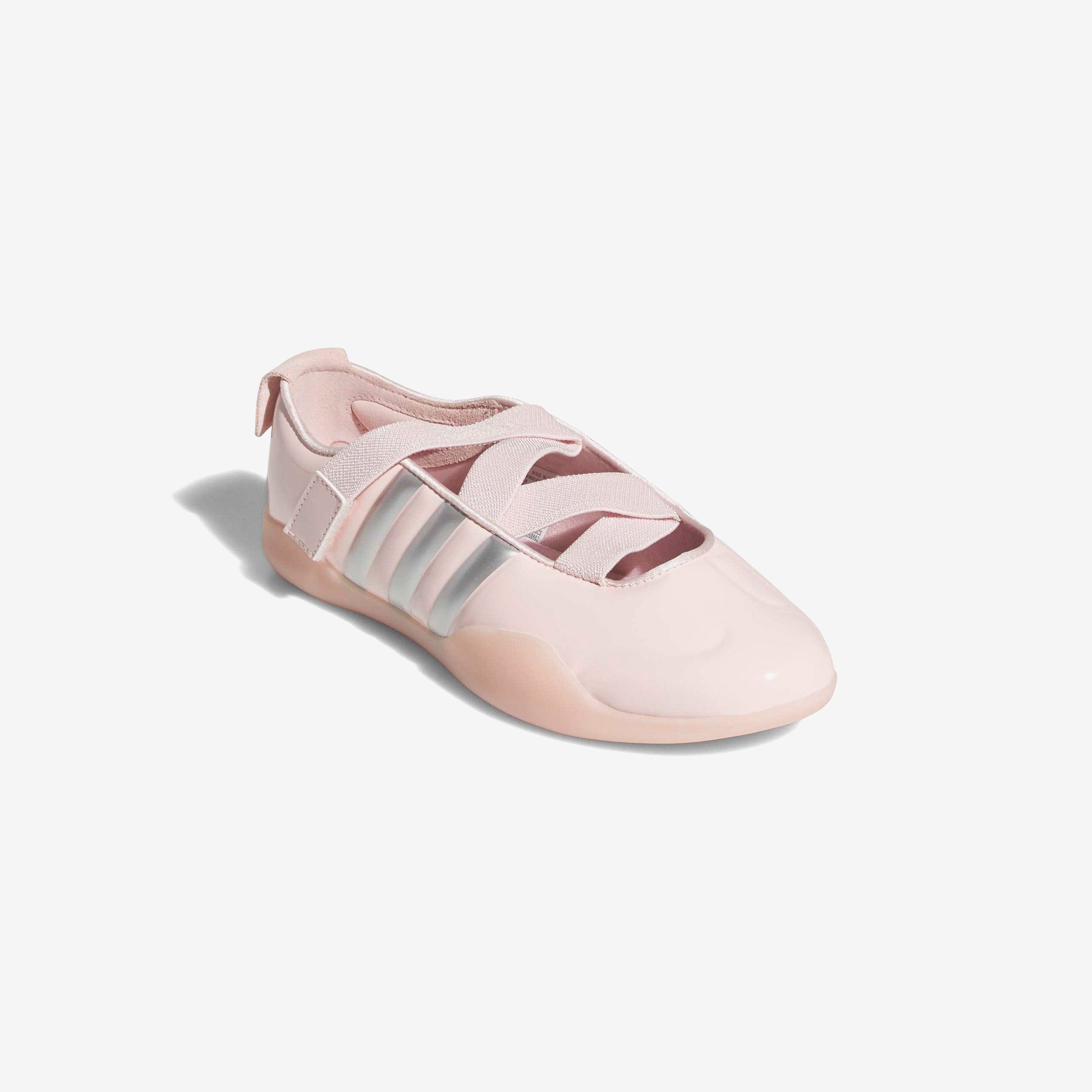 adidas Wmns Taekwondo By Caroline Hu x CLOT