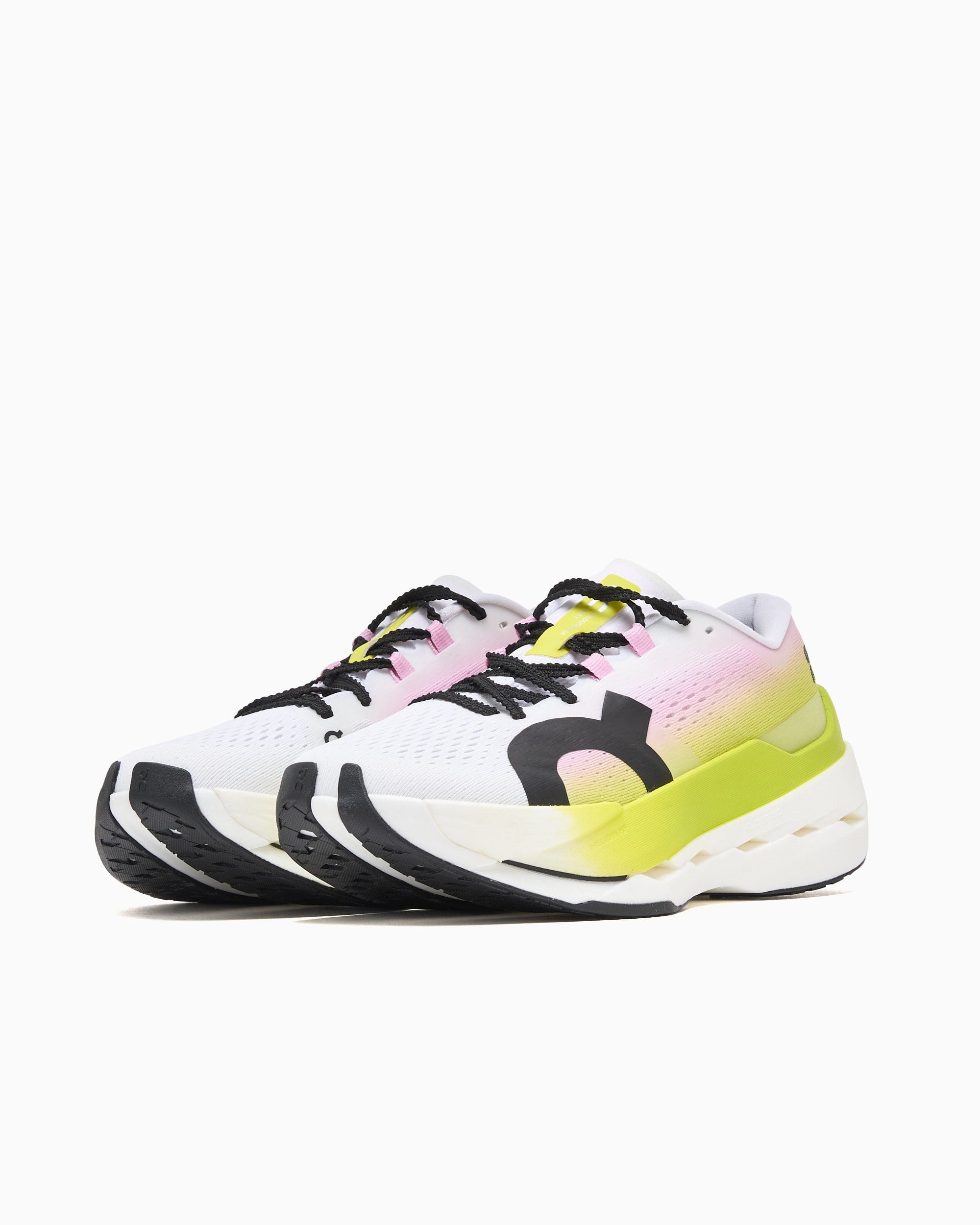 On Running On Women's Cloudboom Max