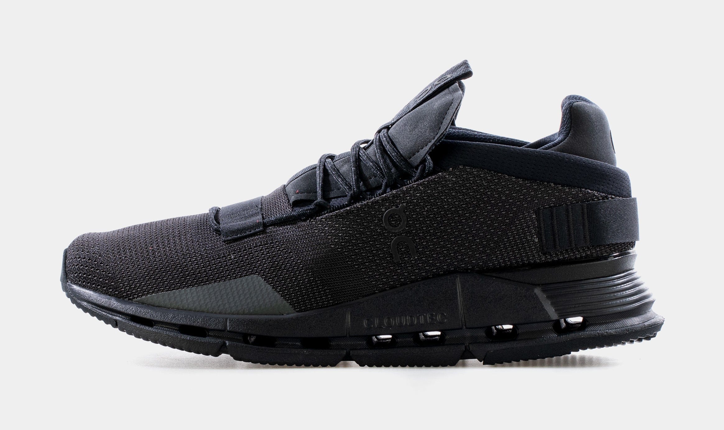 On Running Cloudnova Mens Running Shoes (Black/Eclipse)