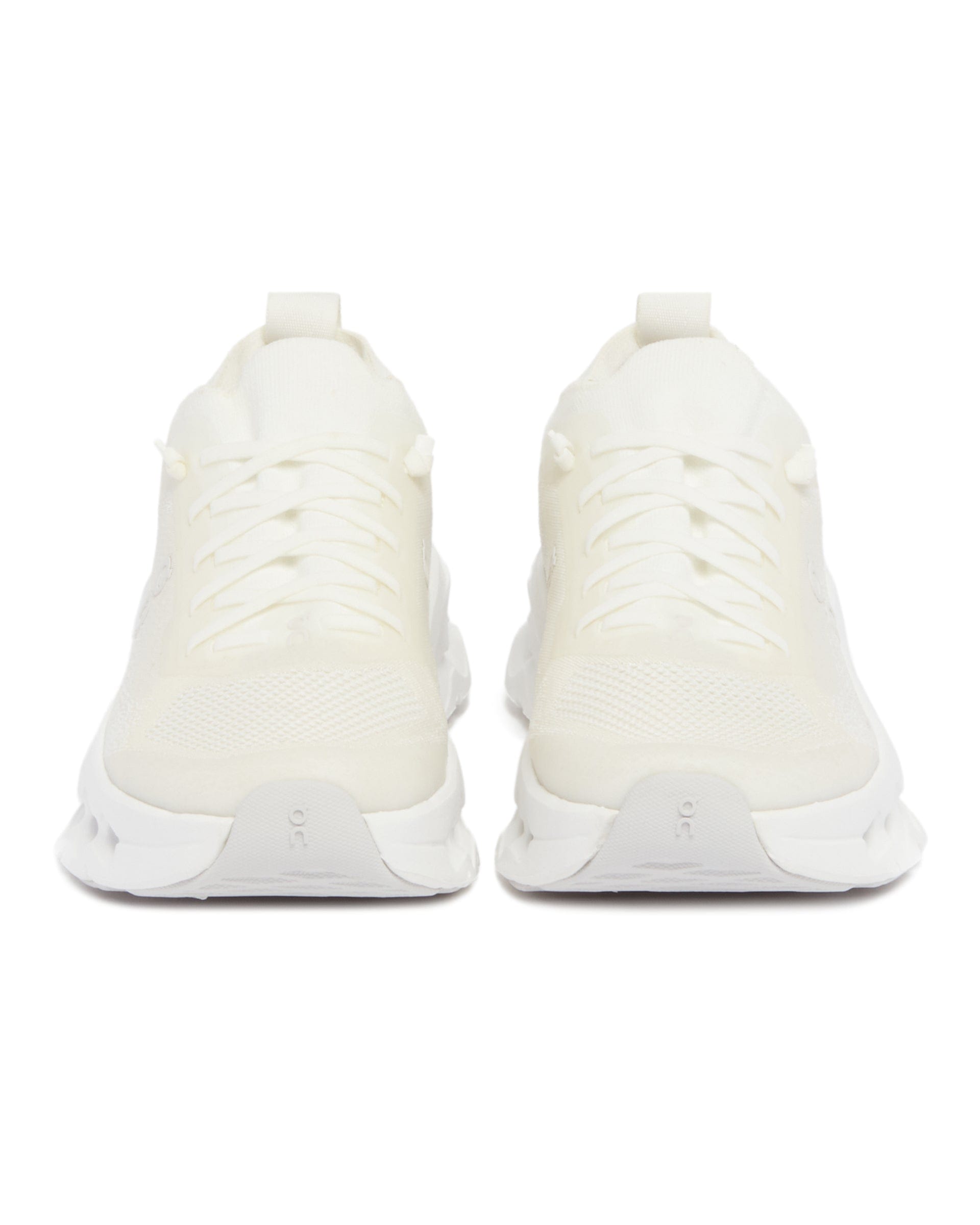 On Running Zendaya x ON Sneakers Cloudtilt Moon Bianche