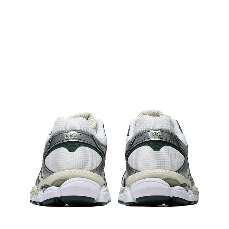 ASICS Gel - Cumulus 16 - White/Forest Night
