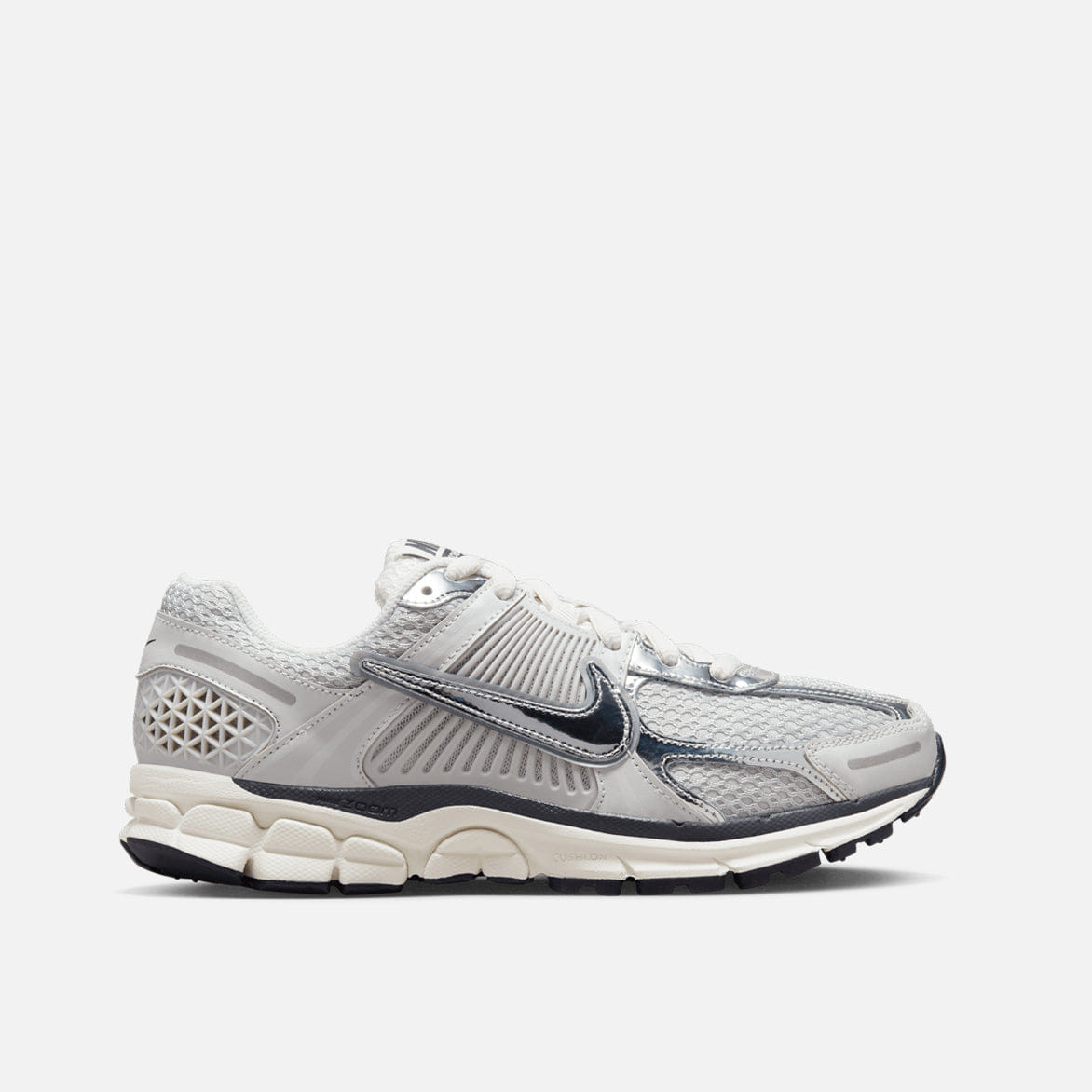 Nike WMNS ZOOM VOMERO 5 PHOTON DUST