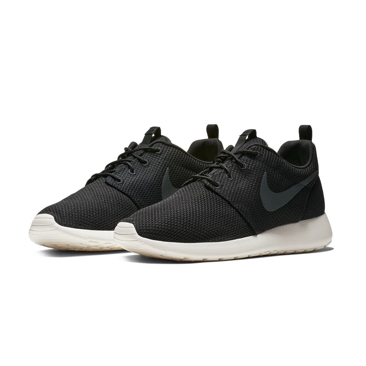 Nike Roshe Run Black White