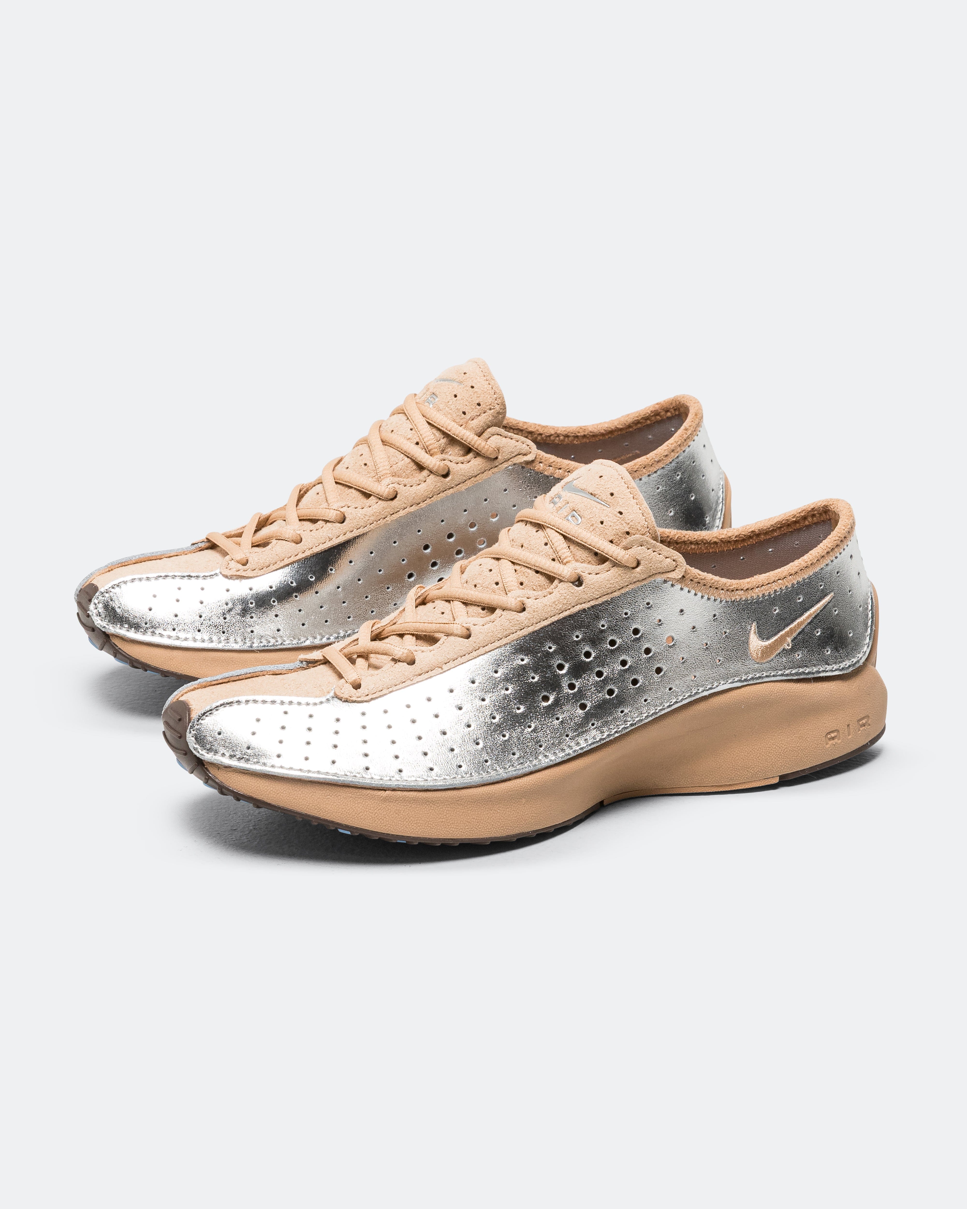Nike Womens Air Superfly - Elm/Metallic Silver - Baroque Brown
