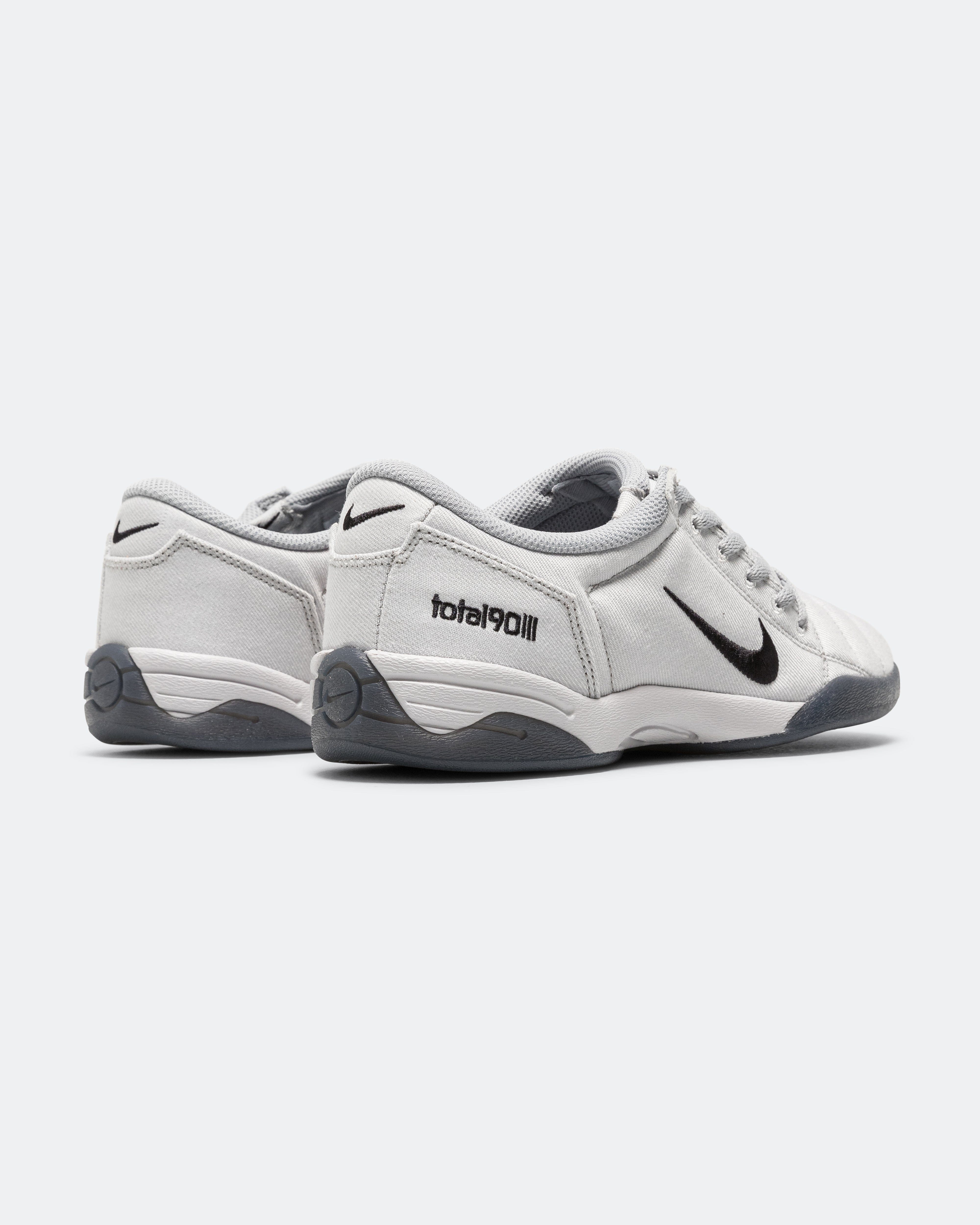 Nike Total 90 Premium - Lt Smoke Grey/Black - University Red