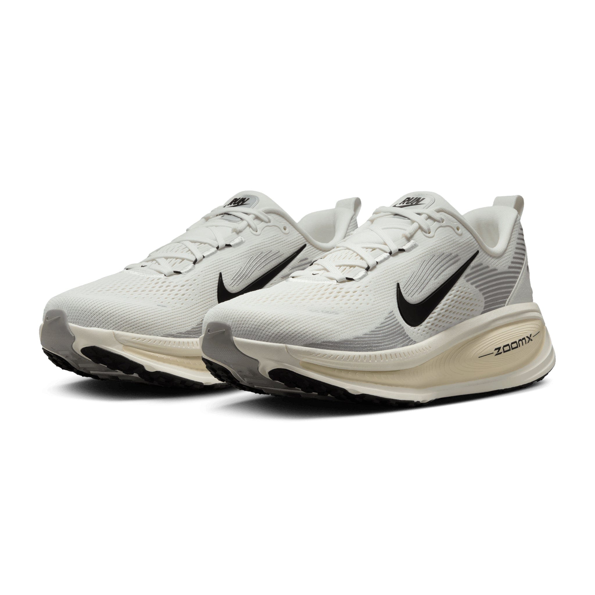 Nike Vomero 18 COCONUT MILK HM6803 - 101