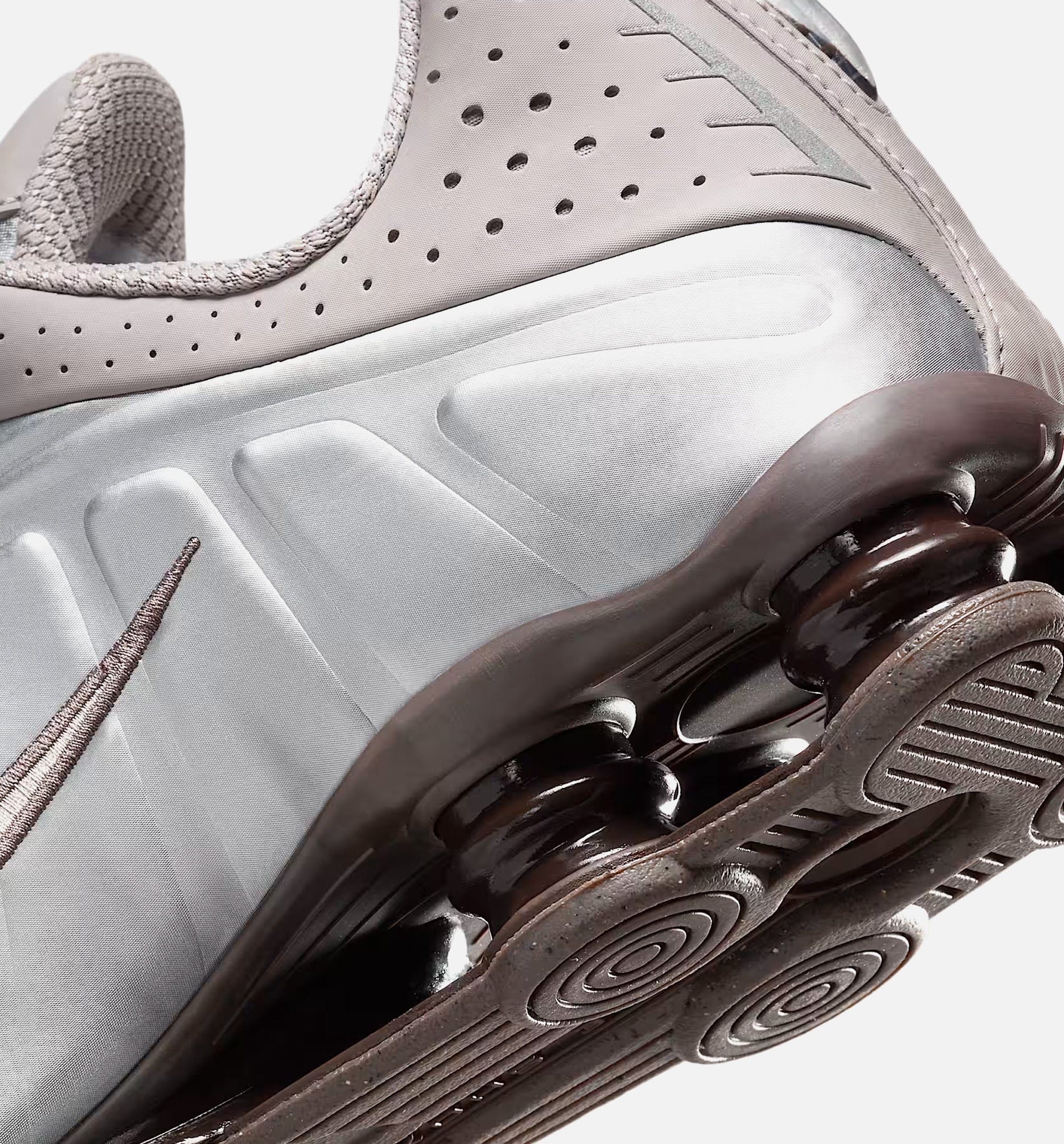 Nike Shox R4 Mens Lifestyle Shoe - Cave Stone/College Grey/Baroque Brown/Cave Stone