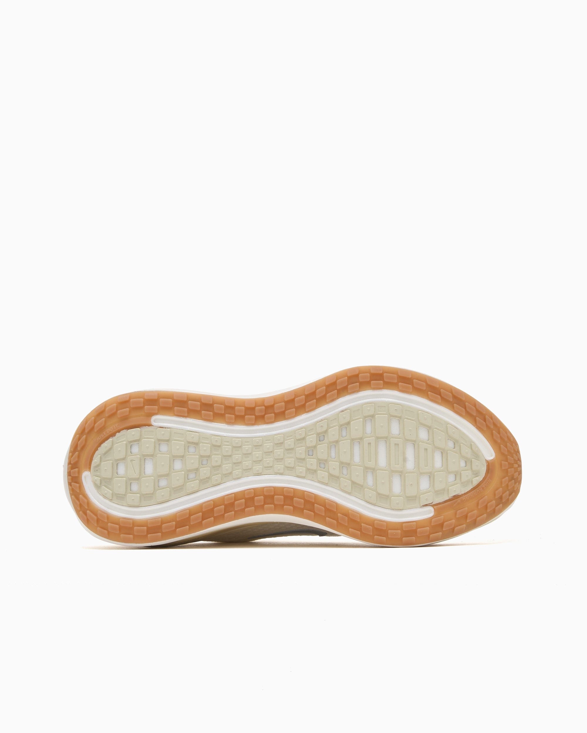 Nike Vomero Plus Essentials