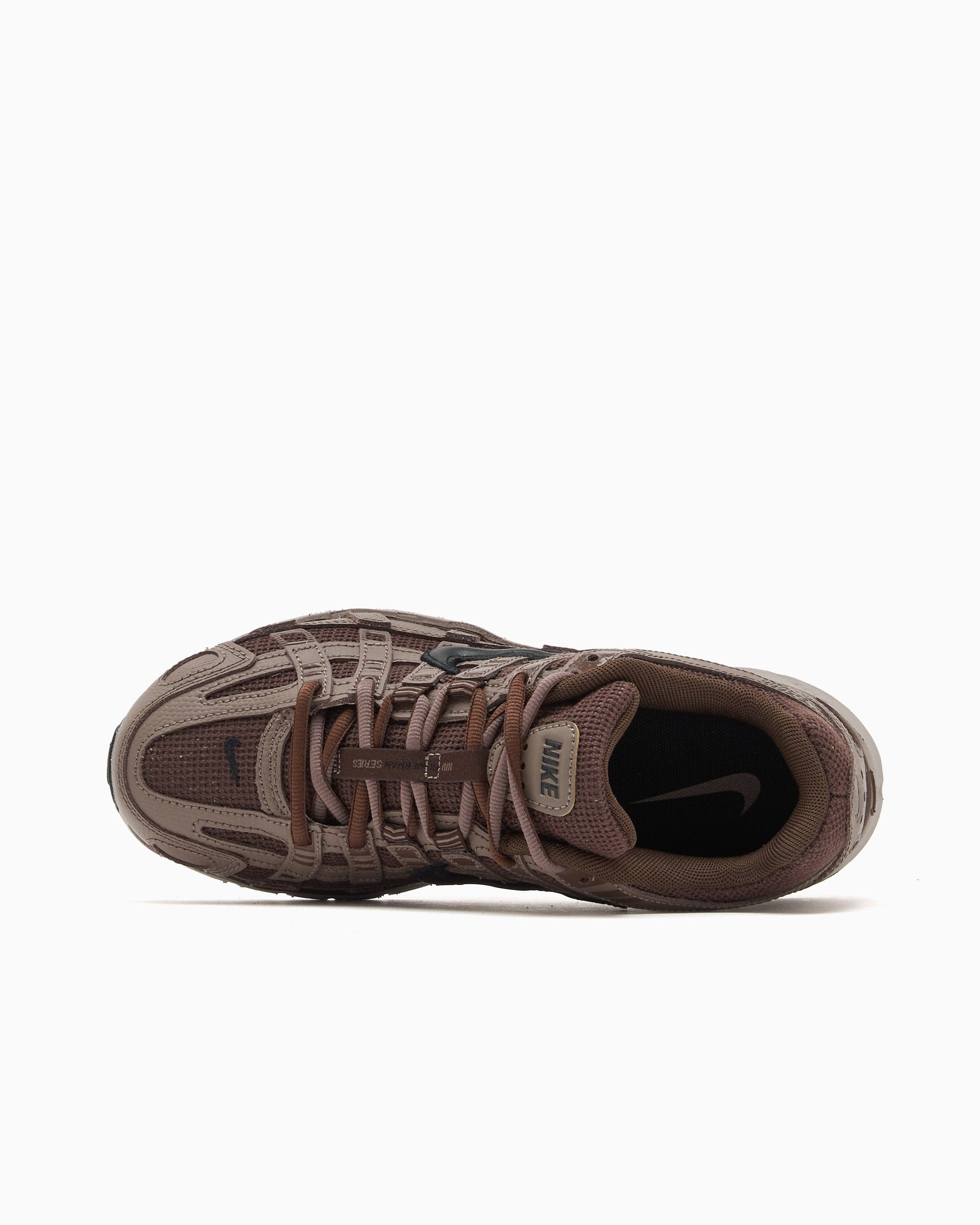 Nike P - 6000 Premium