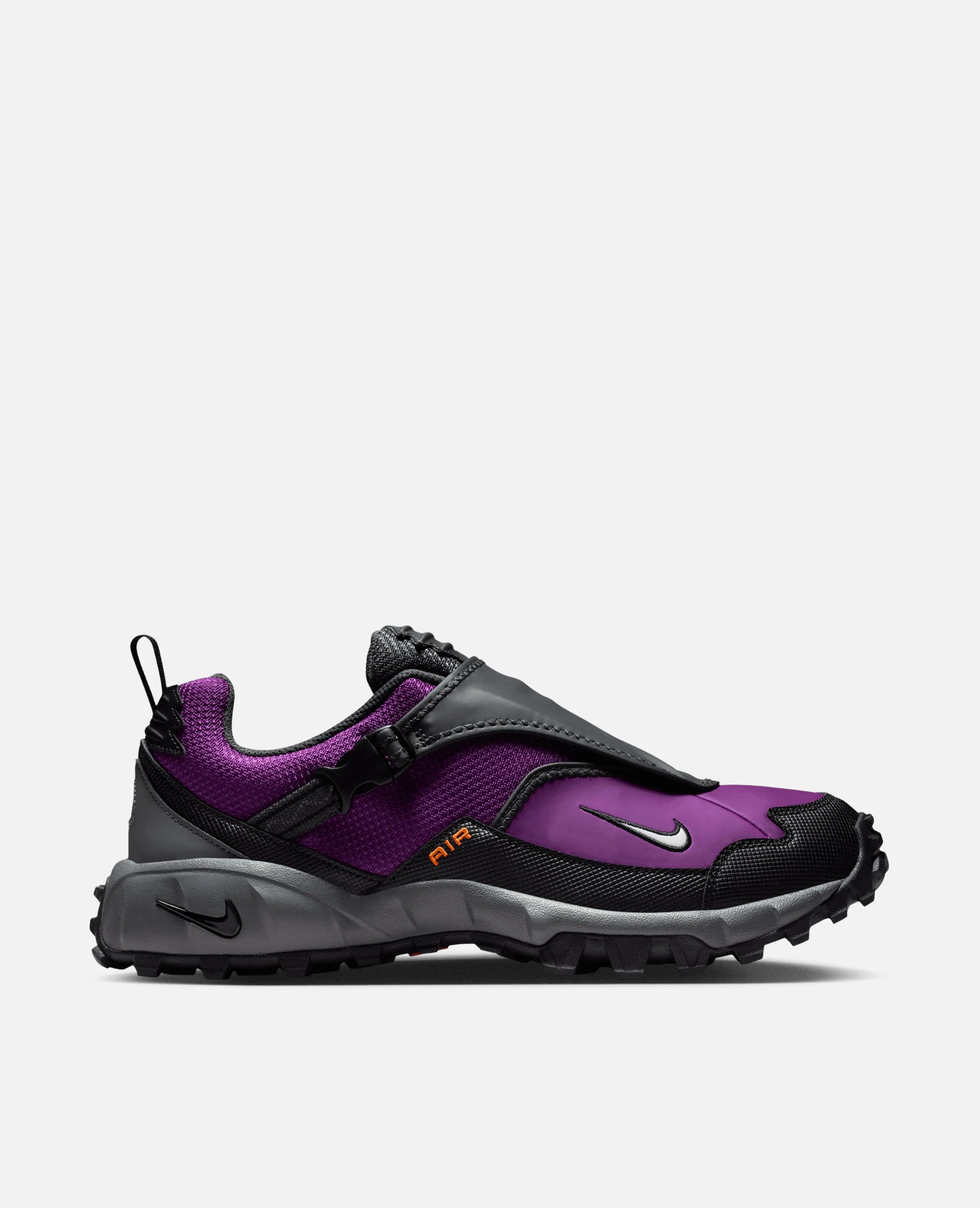 Nike ACG Phassad (BOLD BERRY/PHOTON DUST - BLACK - ANTHRACITE)
