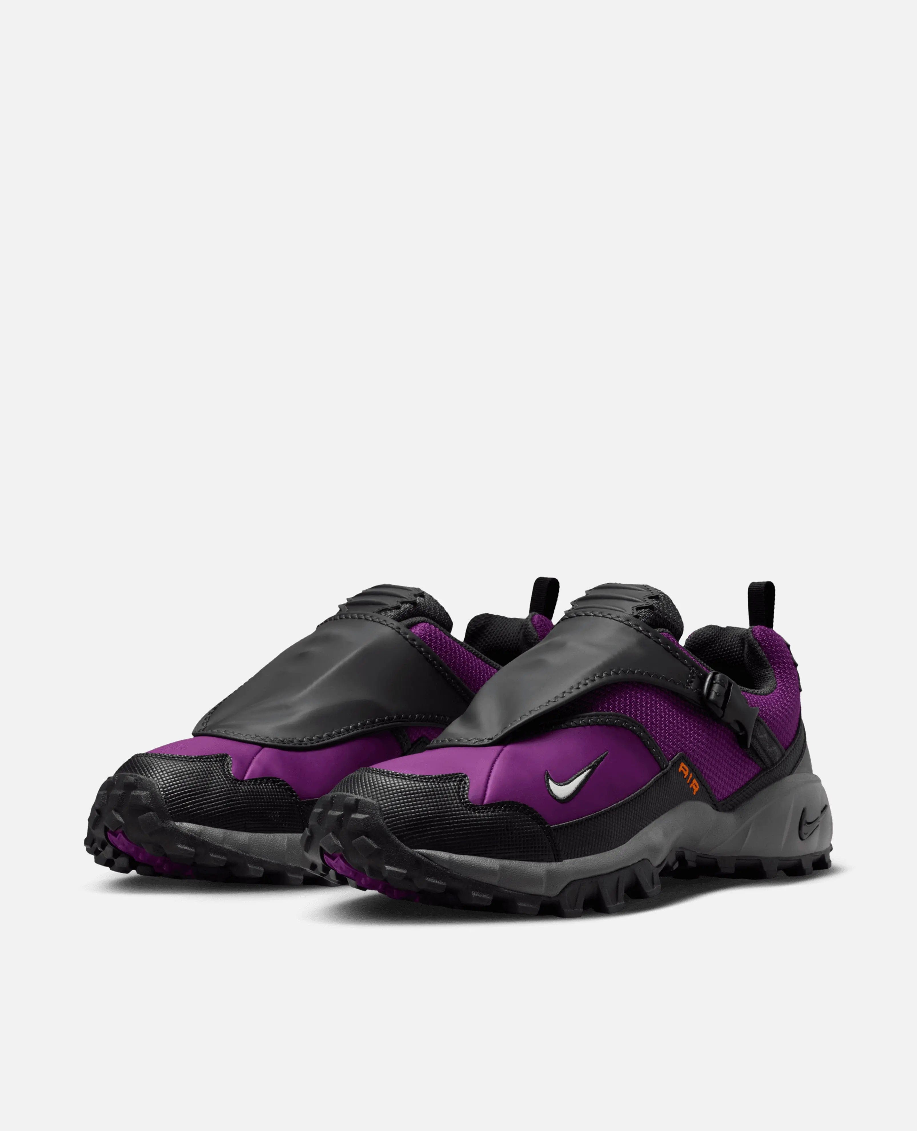 Nike ACG Phassad (BOLD BERRY/PHOTON DUST - BLACK - ANTHRACITE)