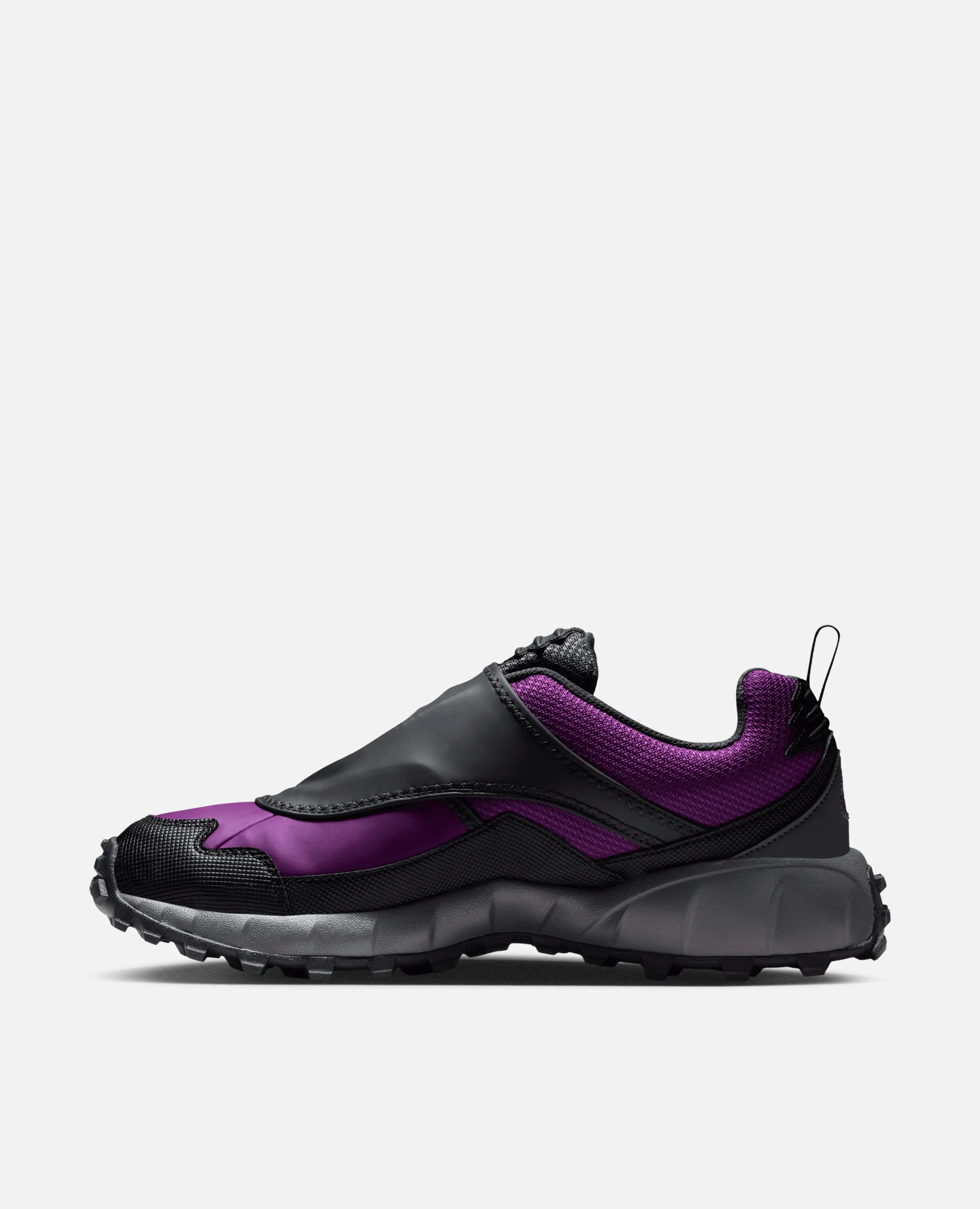 Nike ACG Phassad (BOLD BERRY/PHOTON DUST - BLACK - ANTHRACITE)
