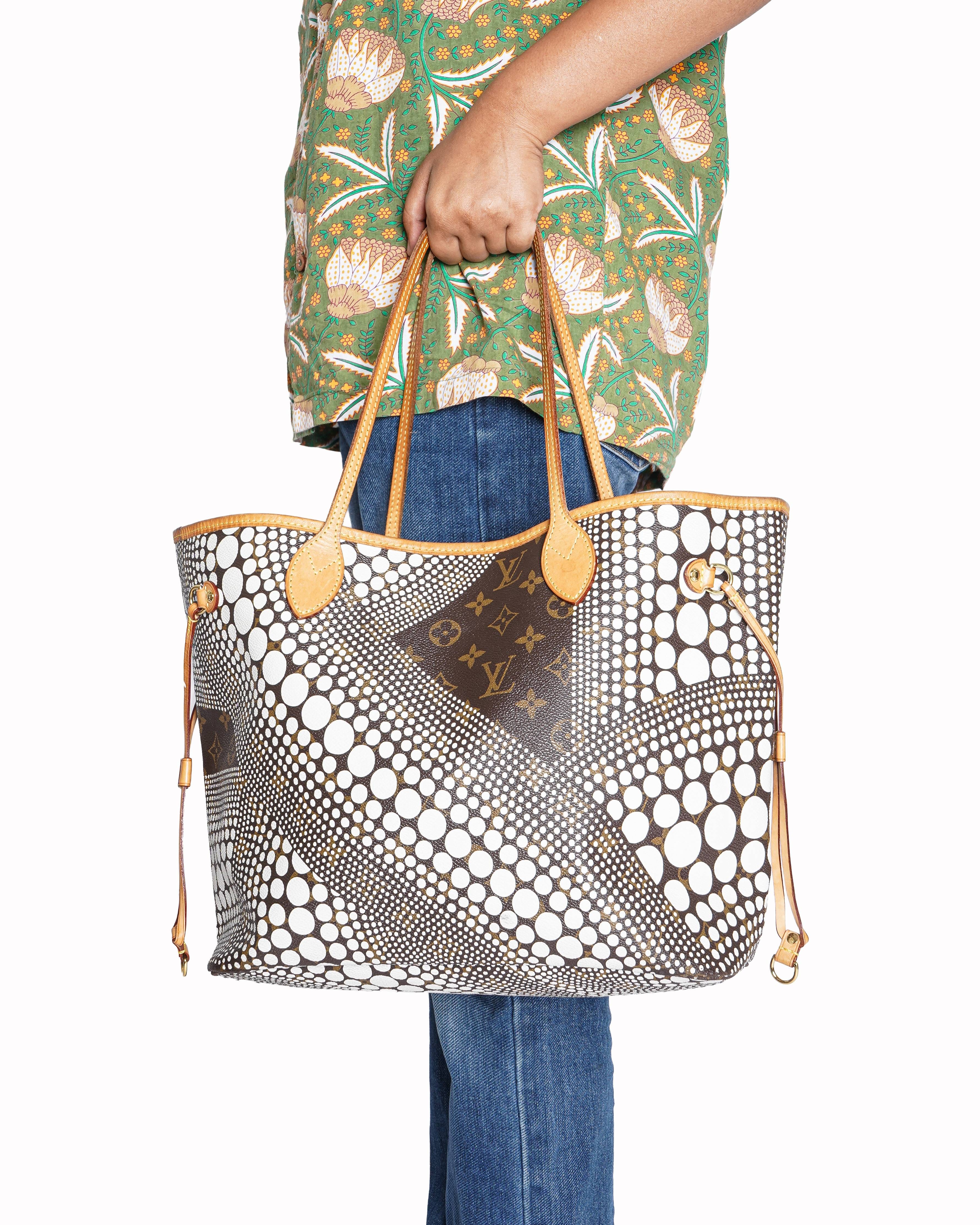 Louis Vuitton x Yayoi Kusama Limited Edition Neverfull MM tote bag