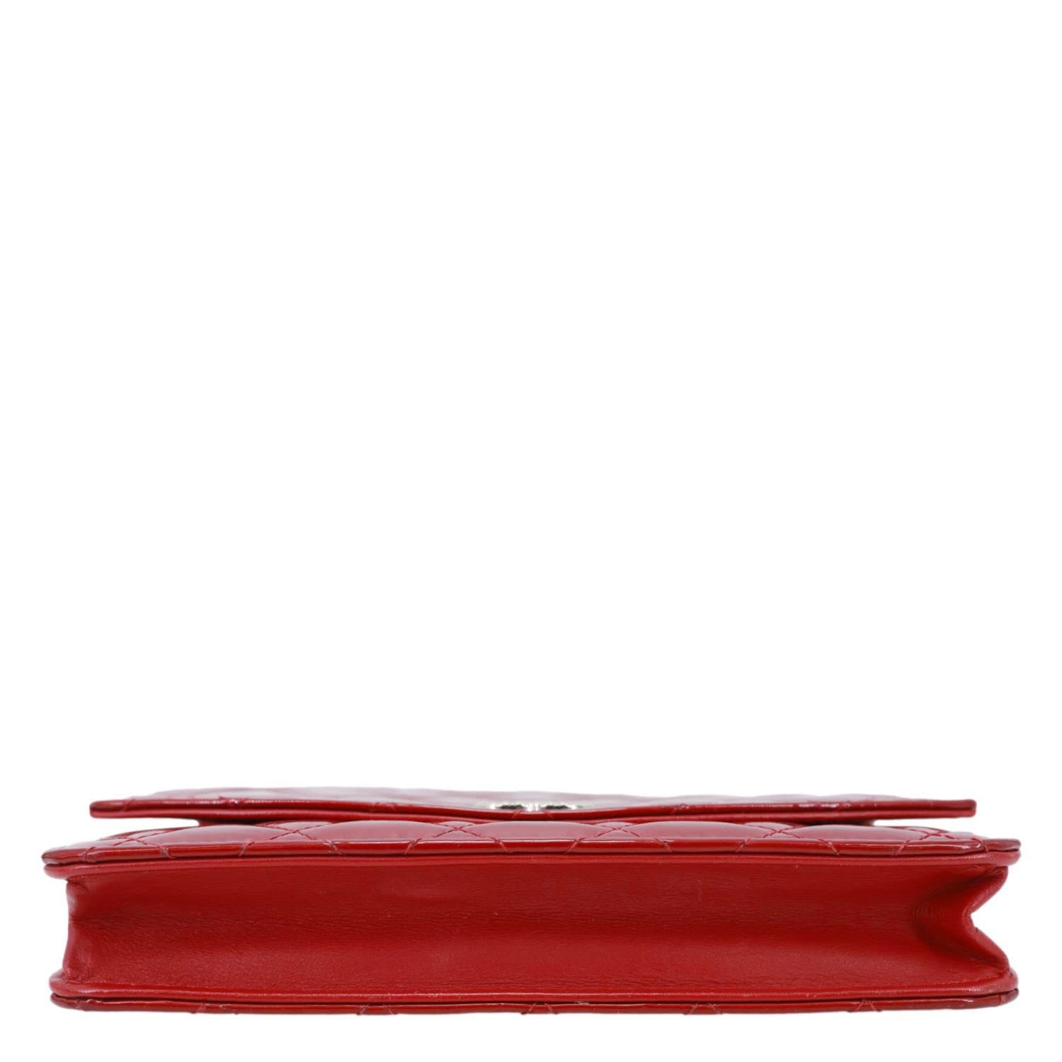 CHANEL Brilliant WOC Quilted Patent Leather Crossbody Wallet Red