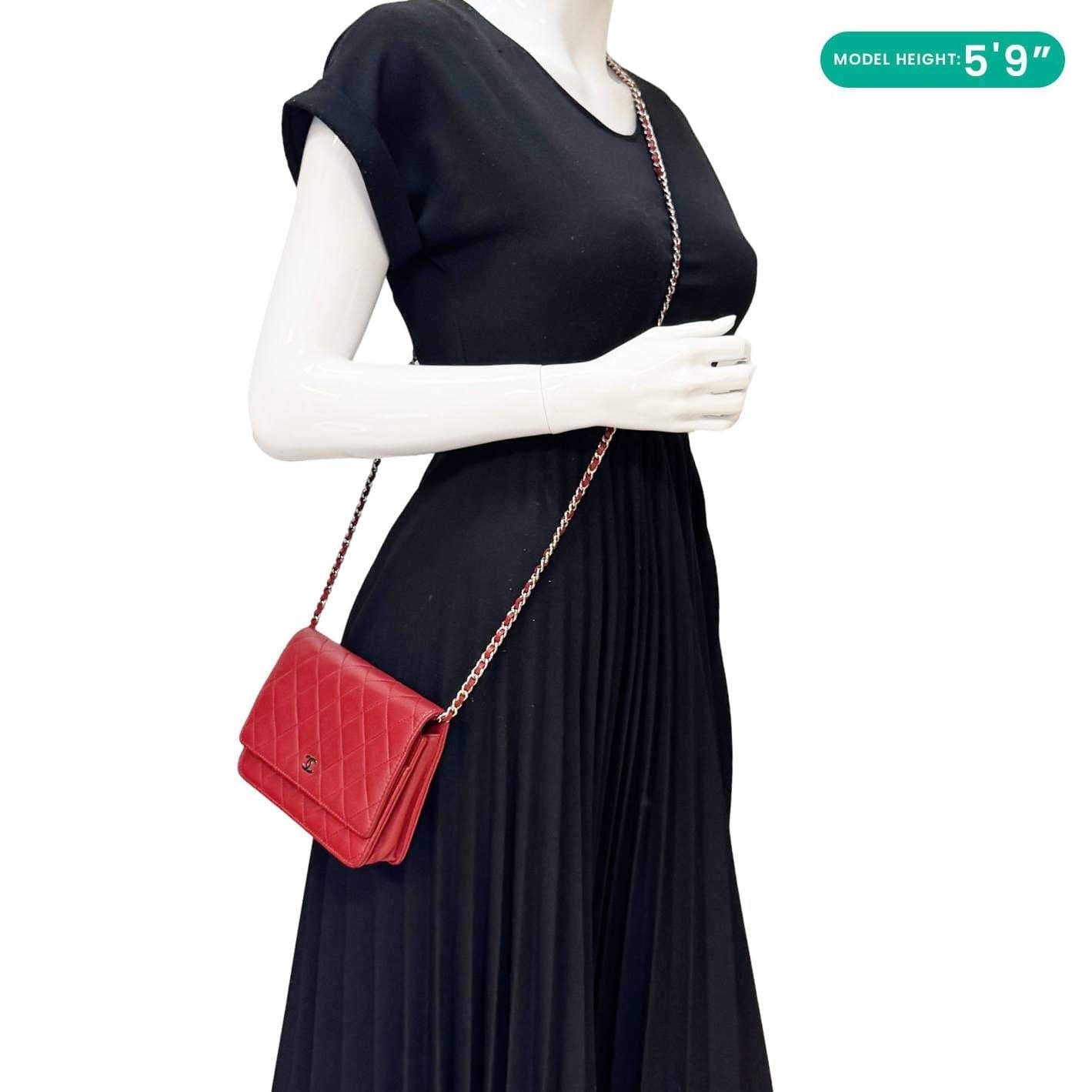 CHANEL Classic Flap Quilted Leather Wallet On Chain Red