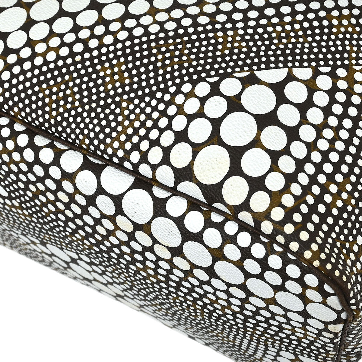 Louis Vuitton Yayoi Kusama Monogram Waves Neverfull MM Tote Bag M40684