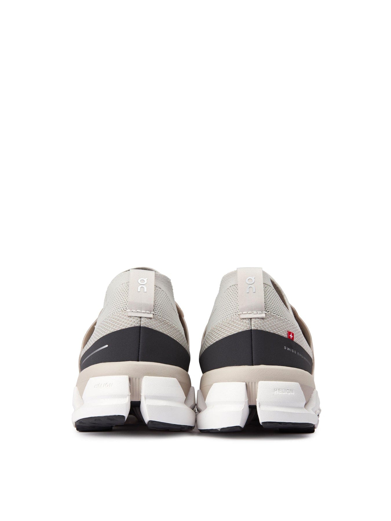On Running Cloudswift 3 Trainers Neutral
