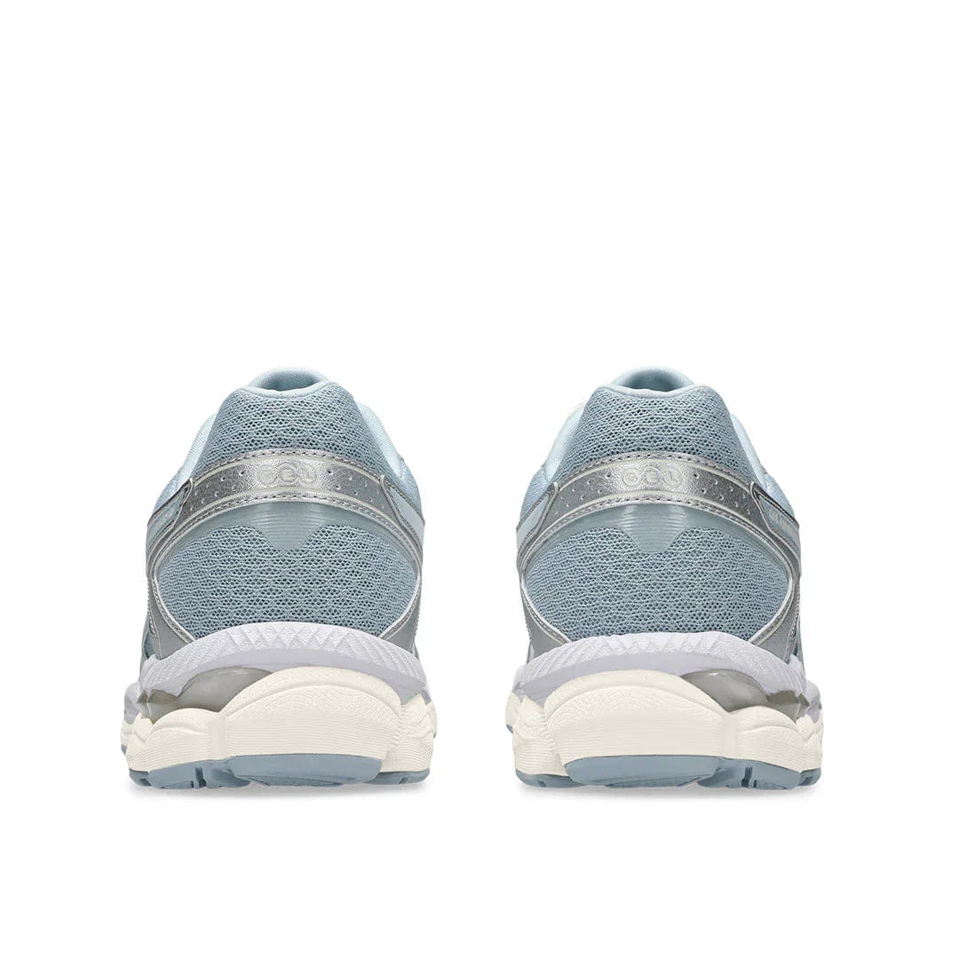 ASICS Gel - Cumulus 16 Women's Sneakers