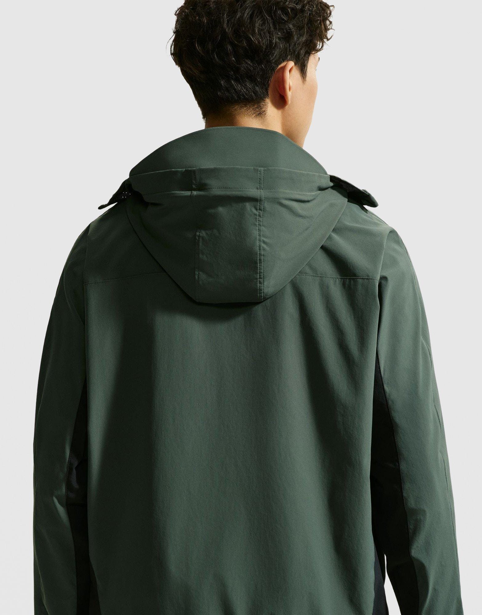 Nike Tech Helios Dri - FIT Long - Sleeve Jacket
