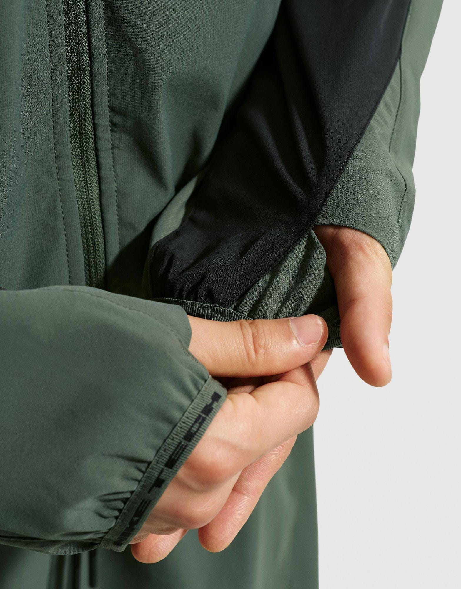 Nike Tech Helios Dri - FIT Long - Sleeve Jacket