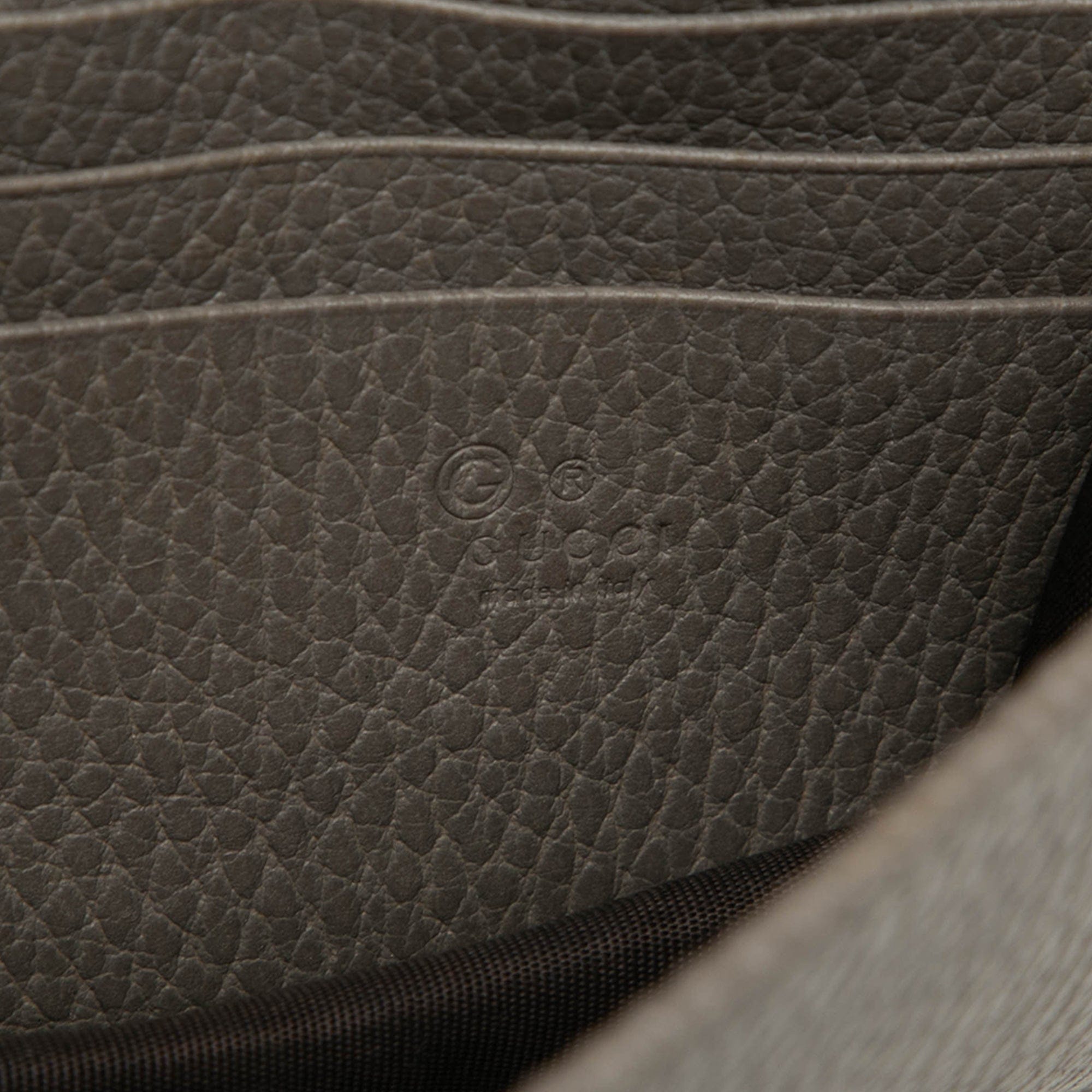 Gucci Dollar Calfskin Interlocking G Wallet on Chain