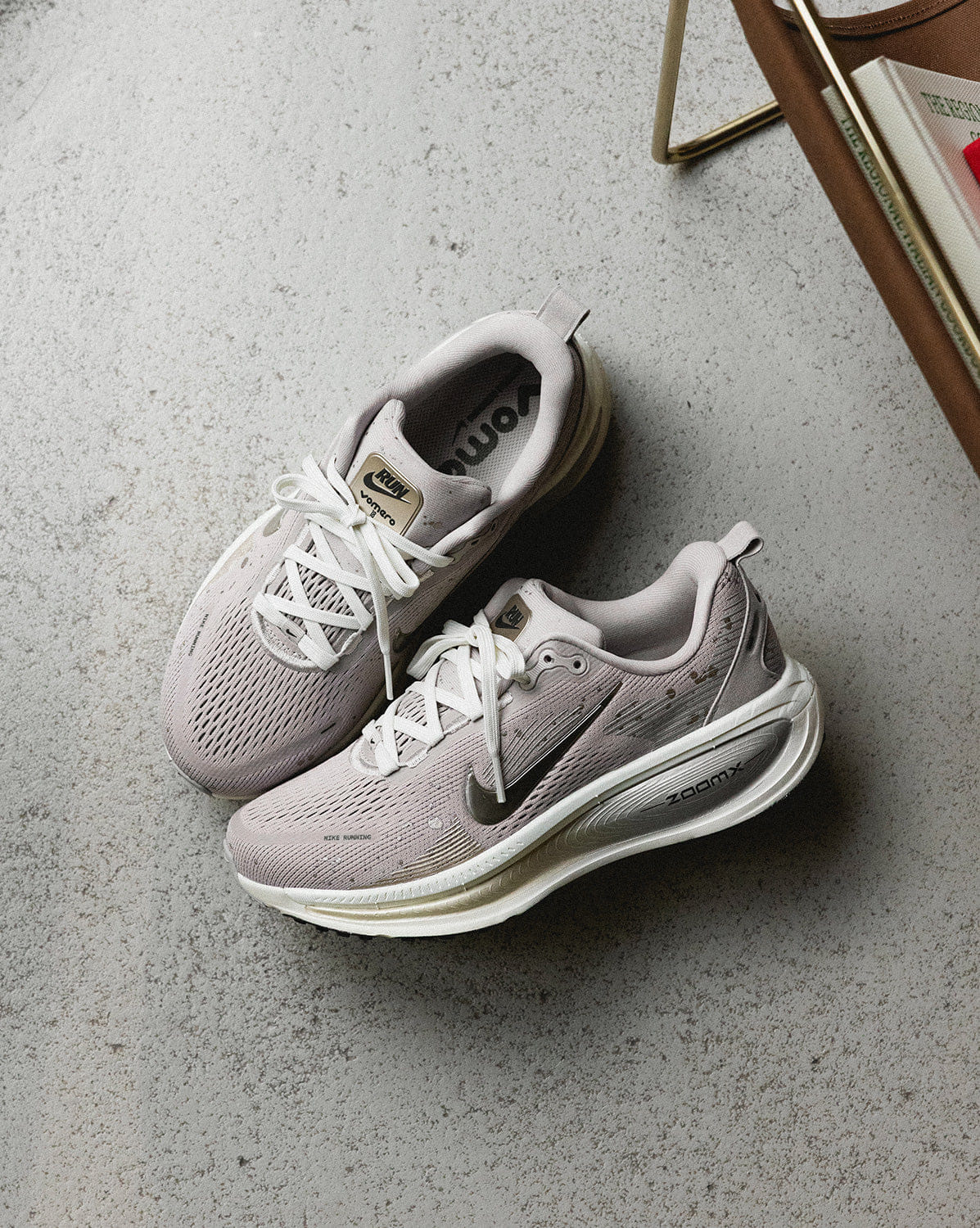 Nike Wmns Vomero 18 SE