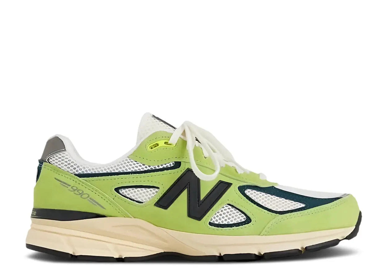 New Balance 990v4 MiUSA Teddy Hi - Lite (WORN)