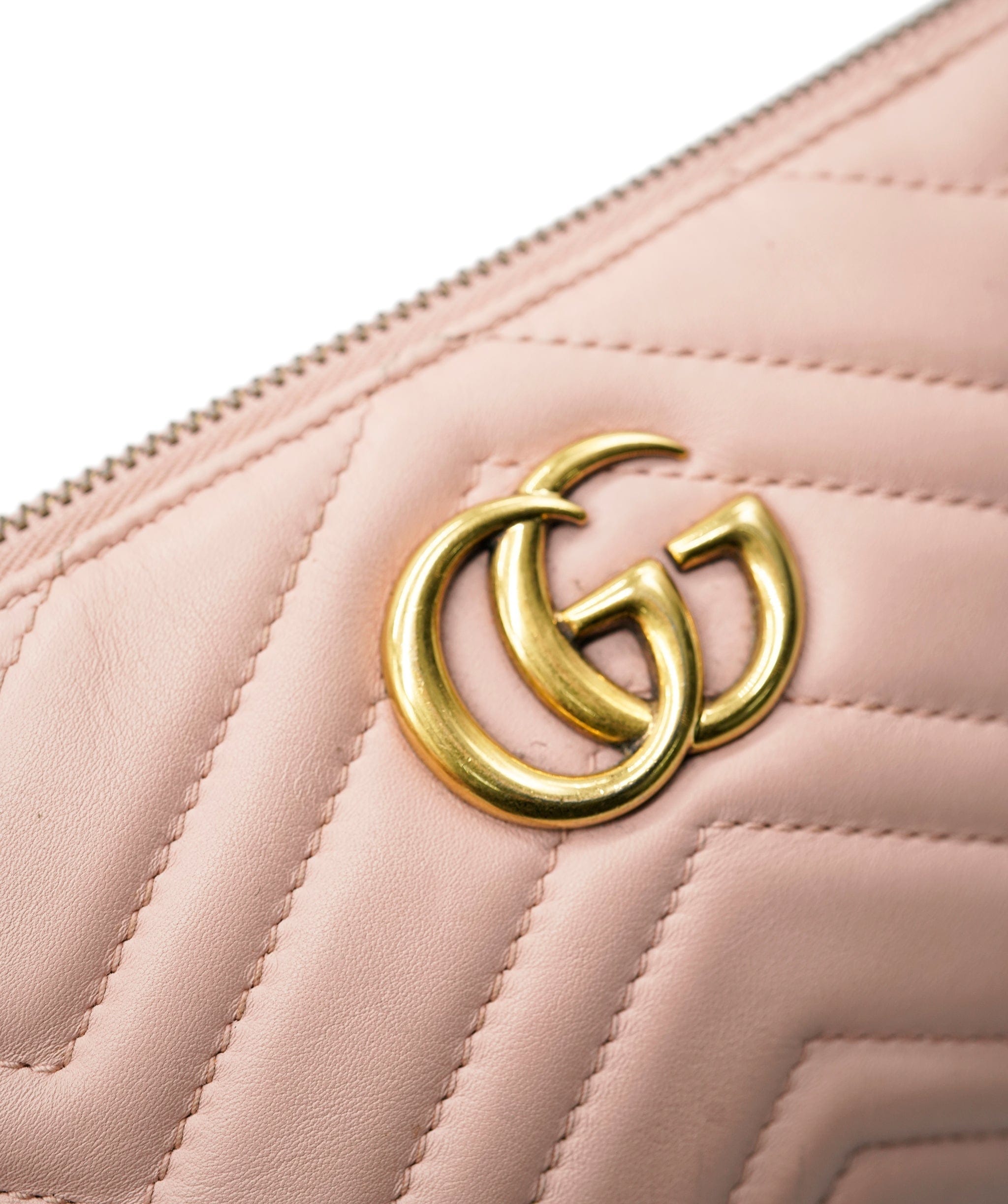 Gucci Ophelia Chevron GG Pochette - AWL3554