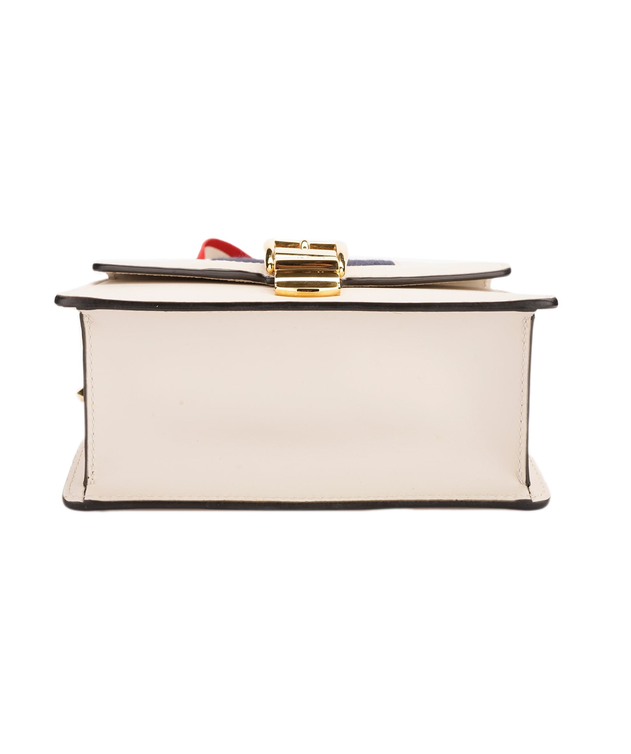 Gucci White Sylvie Chain Mini Leather Bag ALC2027