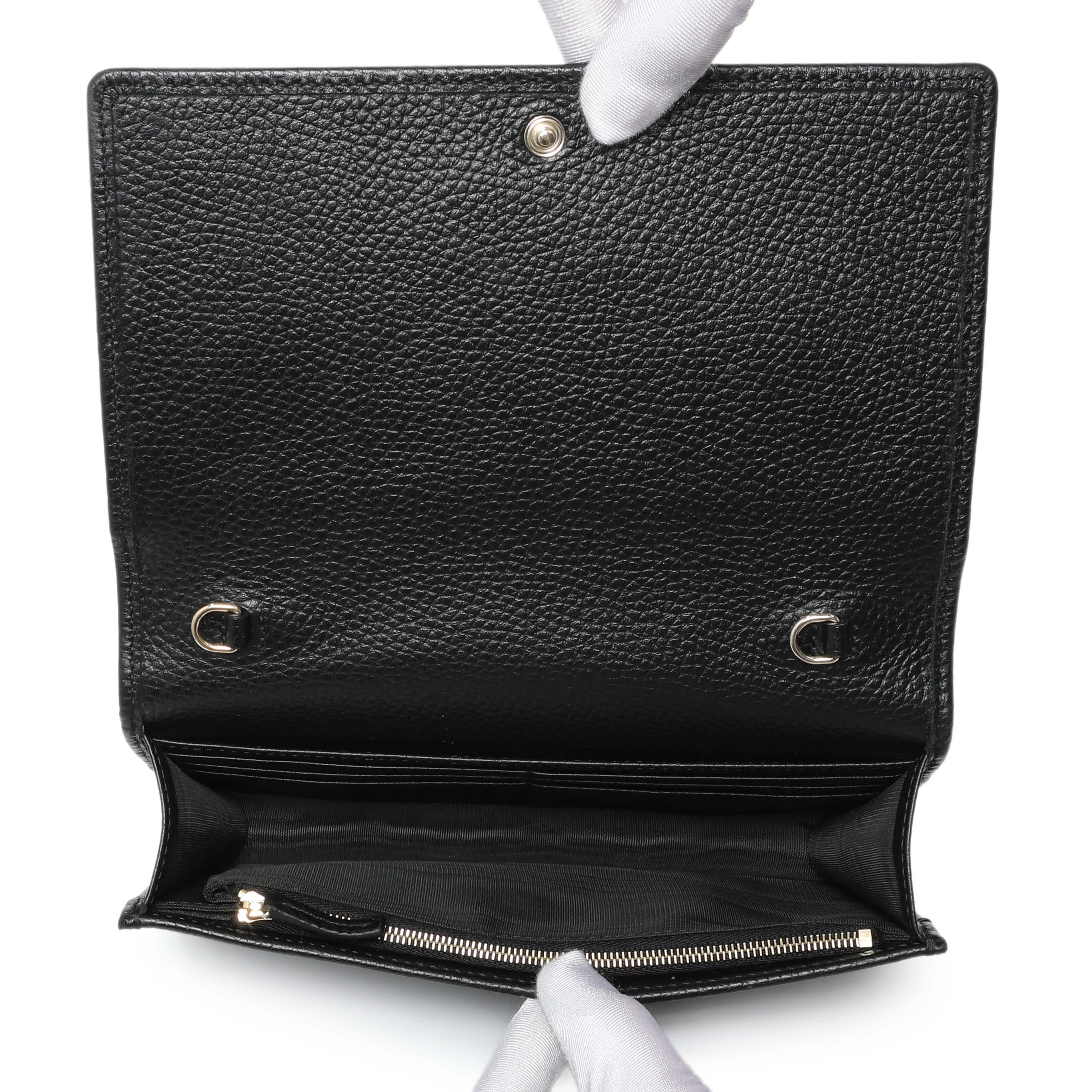 Gucci Black Pebbled Calfskin Soho Wallet on Chain