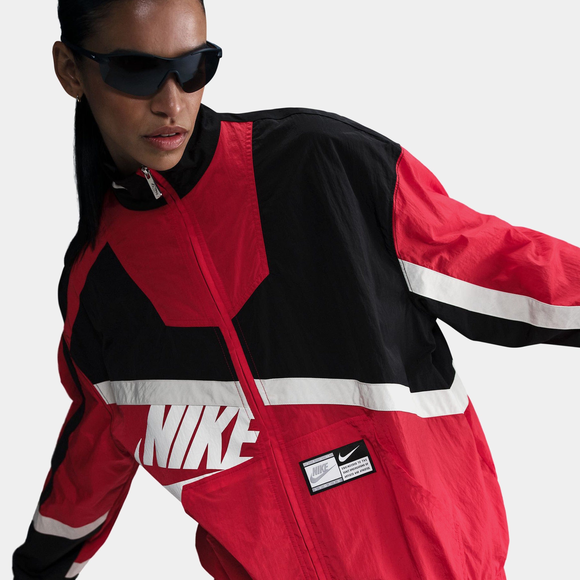 Nike NSW Oversized Woven Womens Jacket (Red/Black)