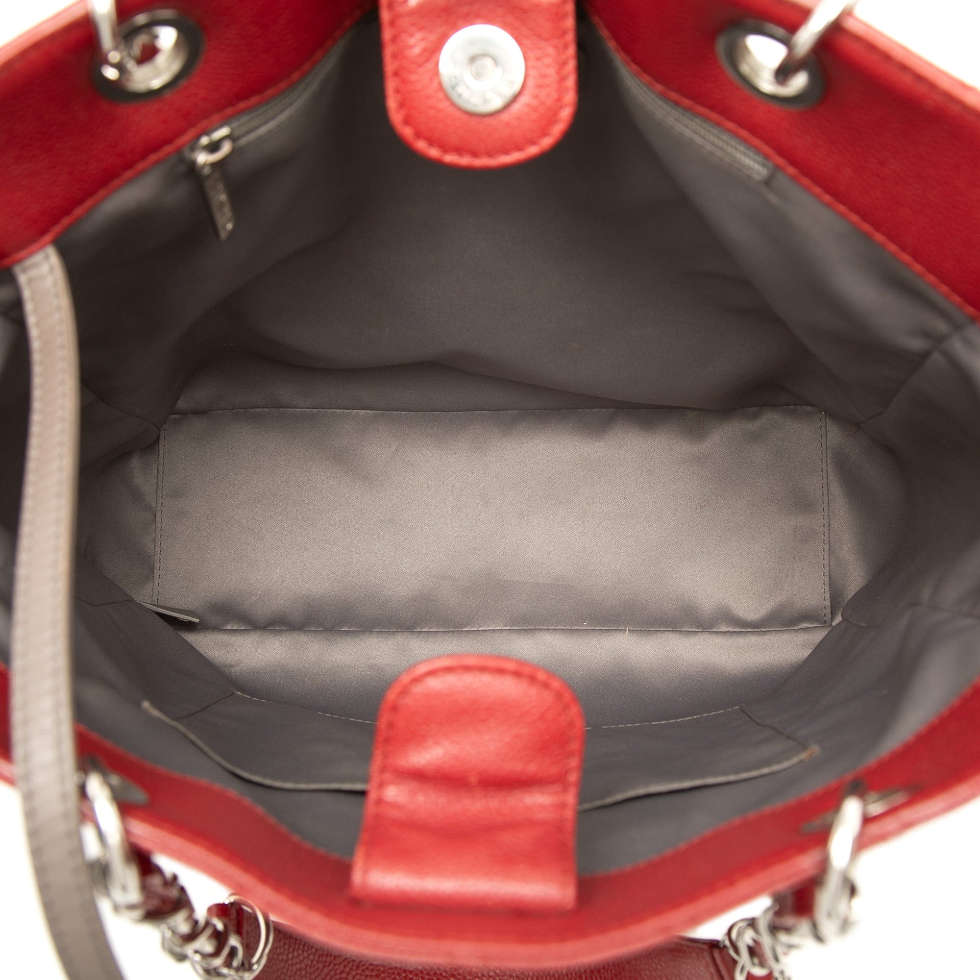 Chanel Caviar Vertical Grand Shopping Tote