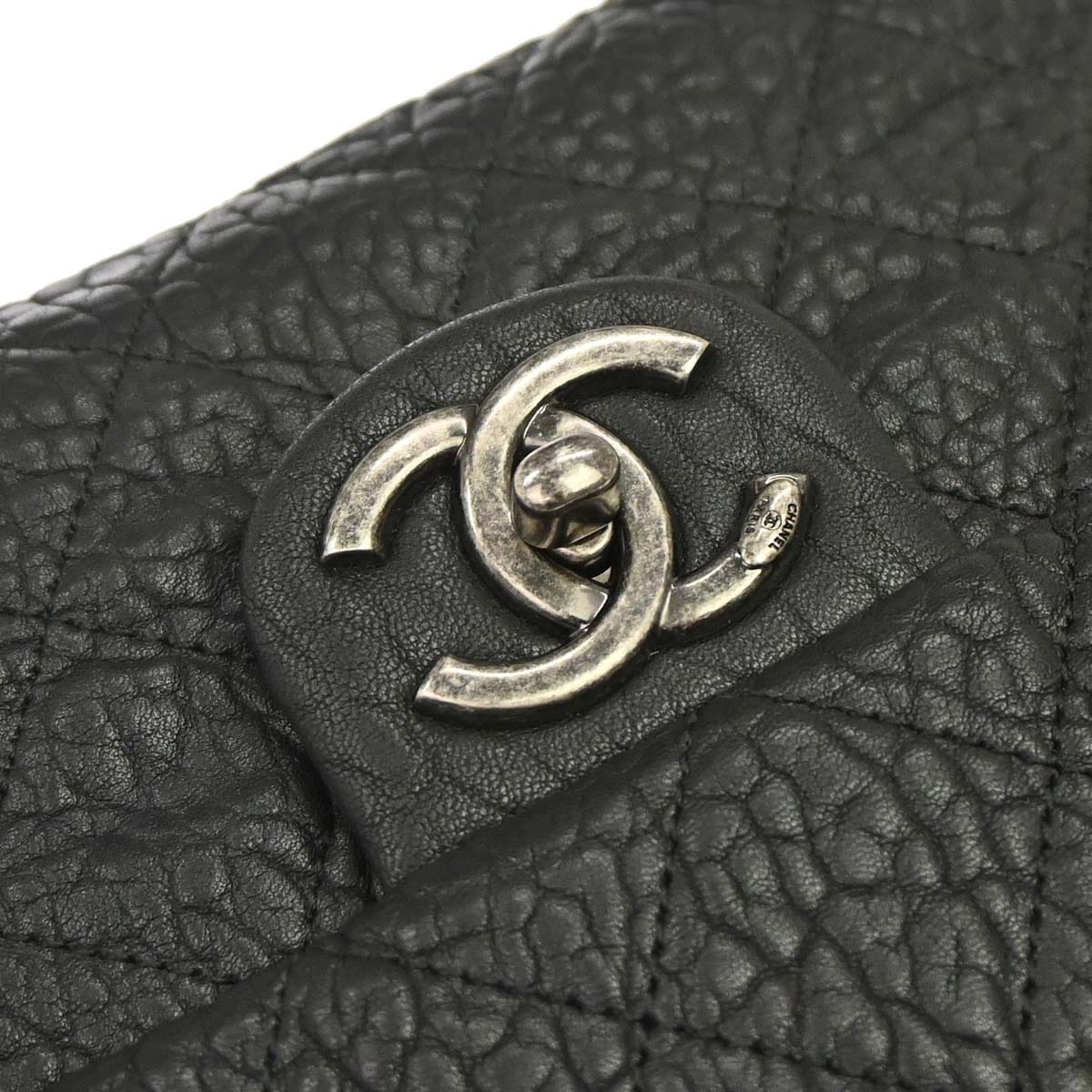 Chanel 2015 - 2016 Black Lambskin Chain Tote Handbag
